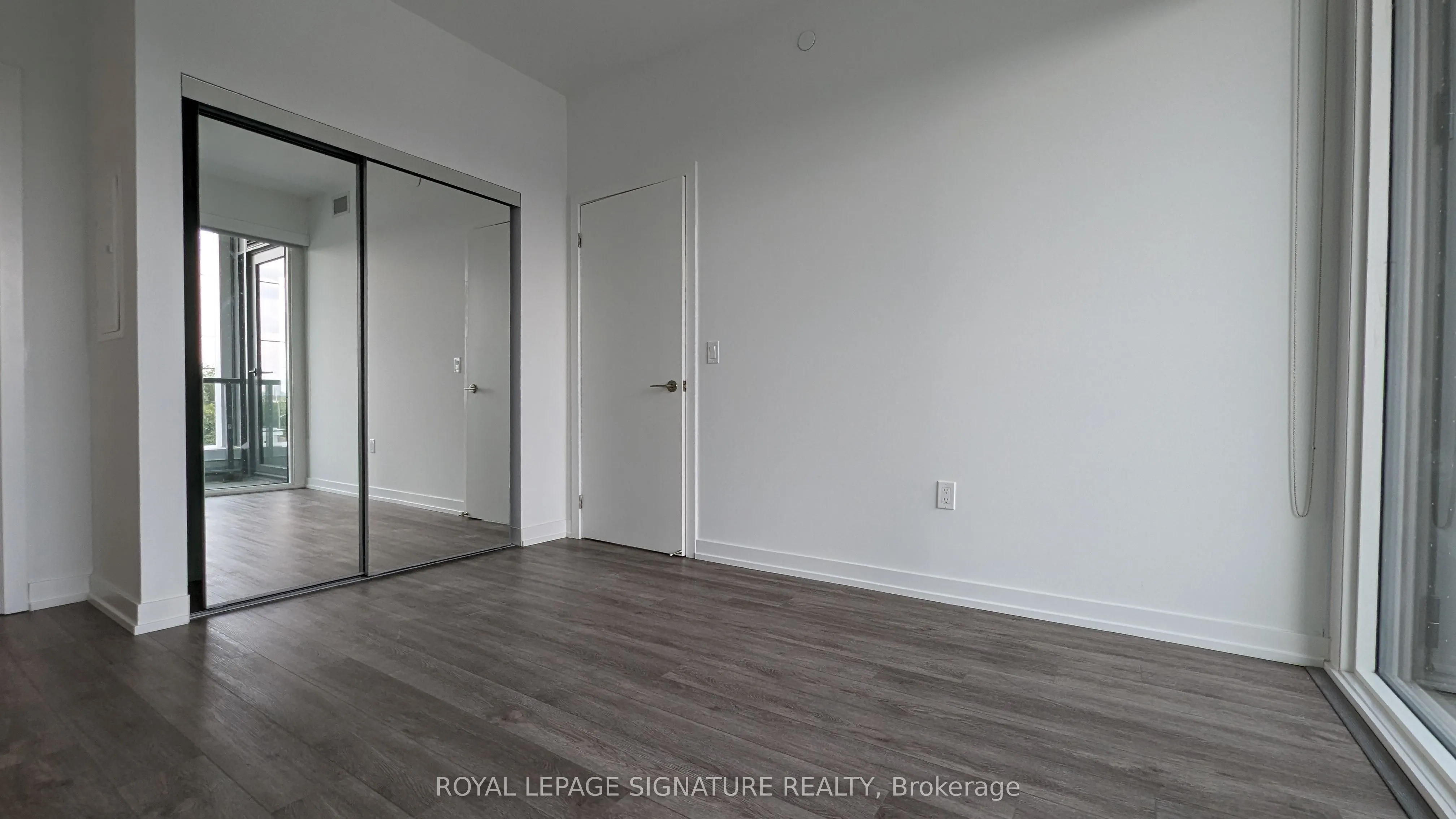 1195 The Queensway, #404