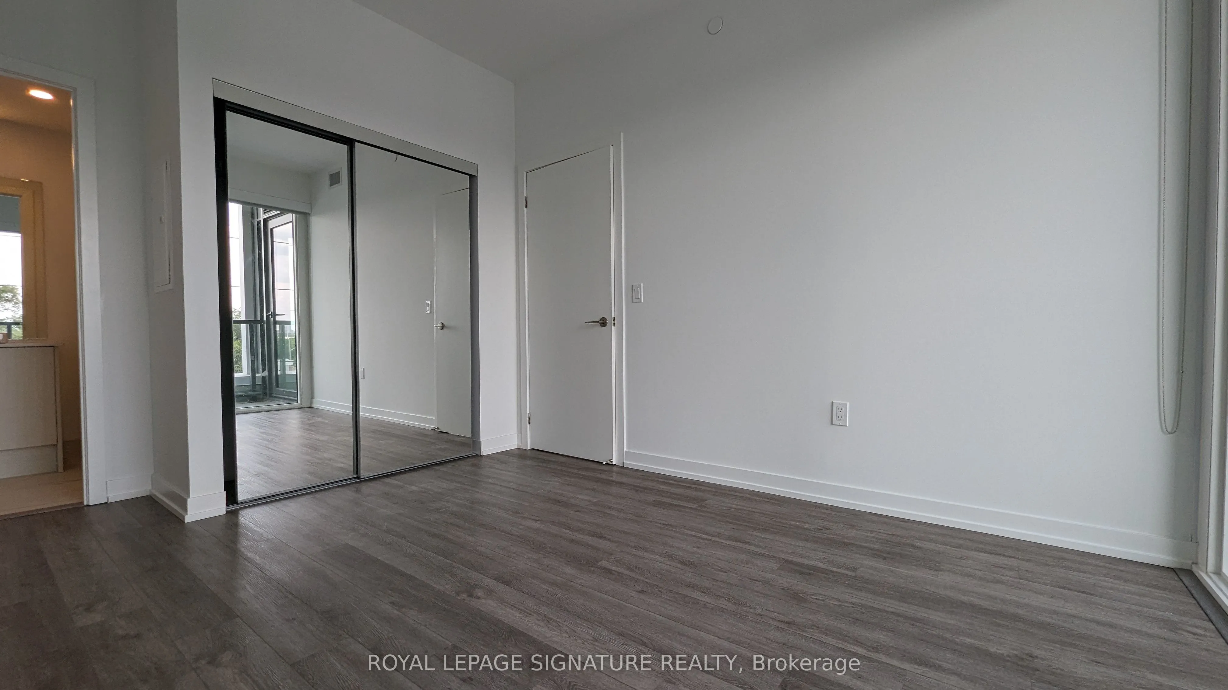 1195 The Queensway, #404