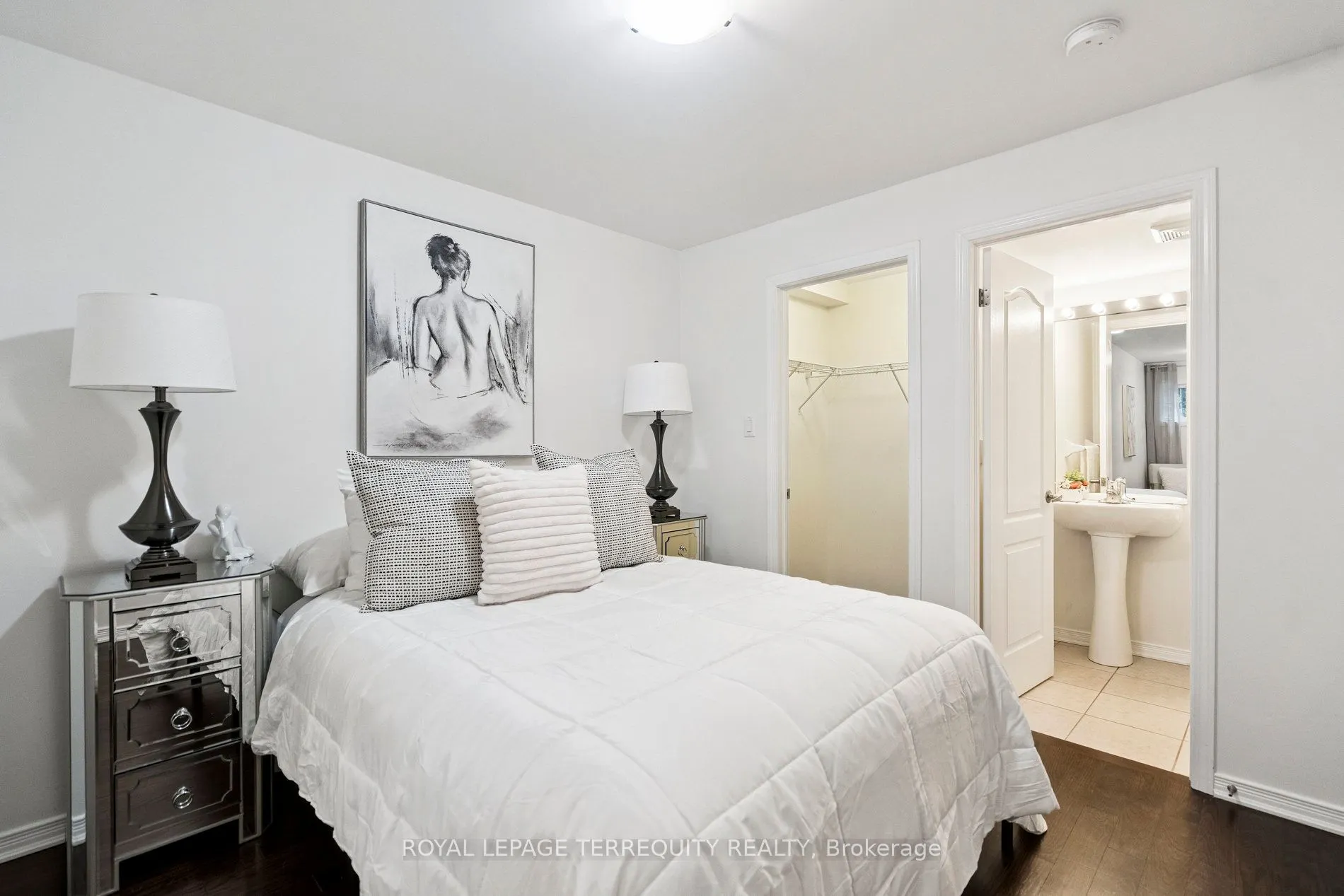2441 Greenwich Drive, #37