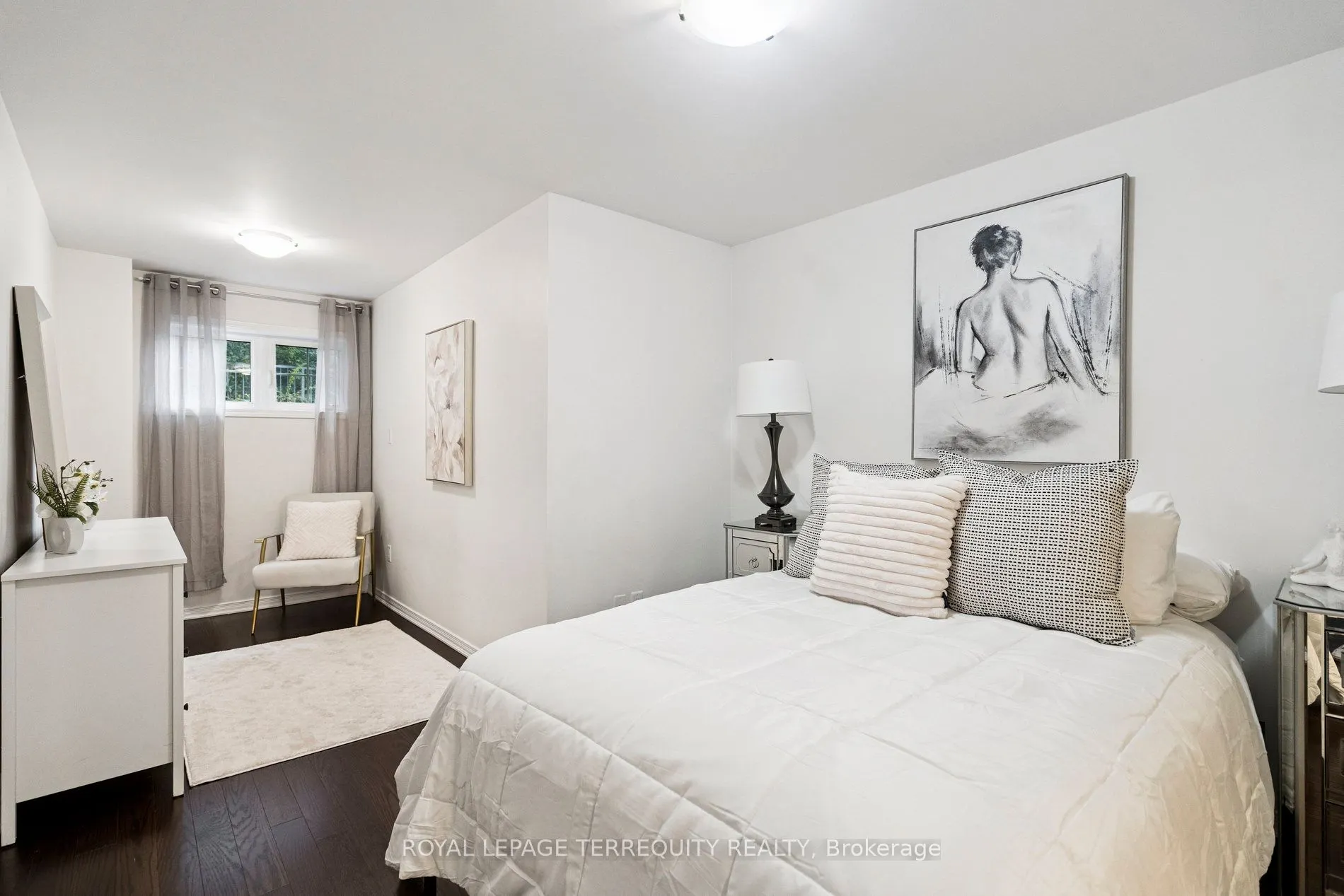 2441 Greenwich Drive, #37