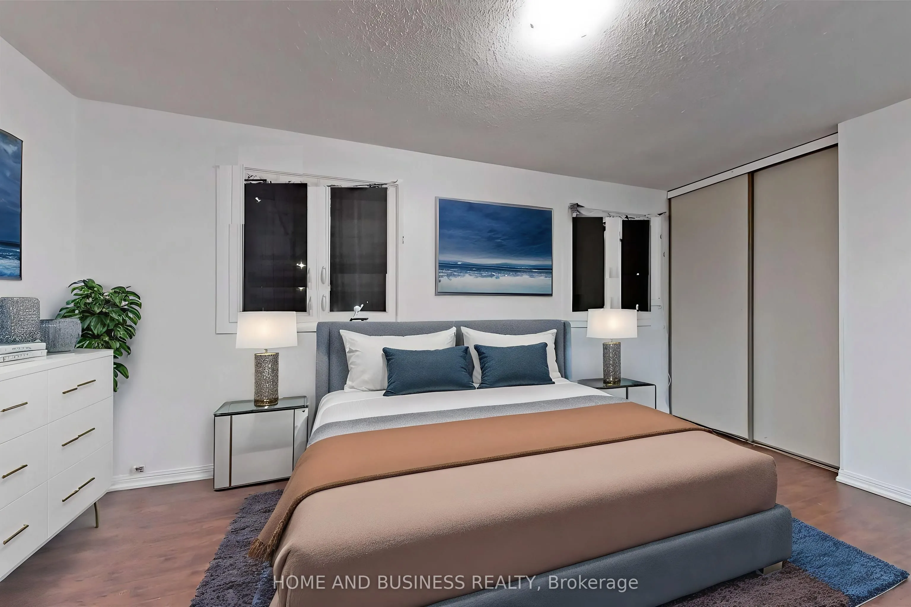 31 Greenleaf Crescent, #Upper