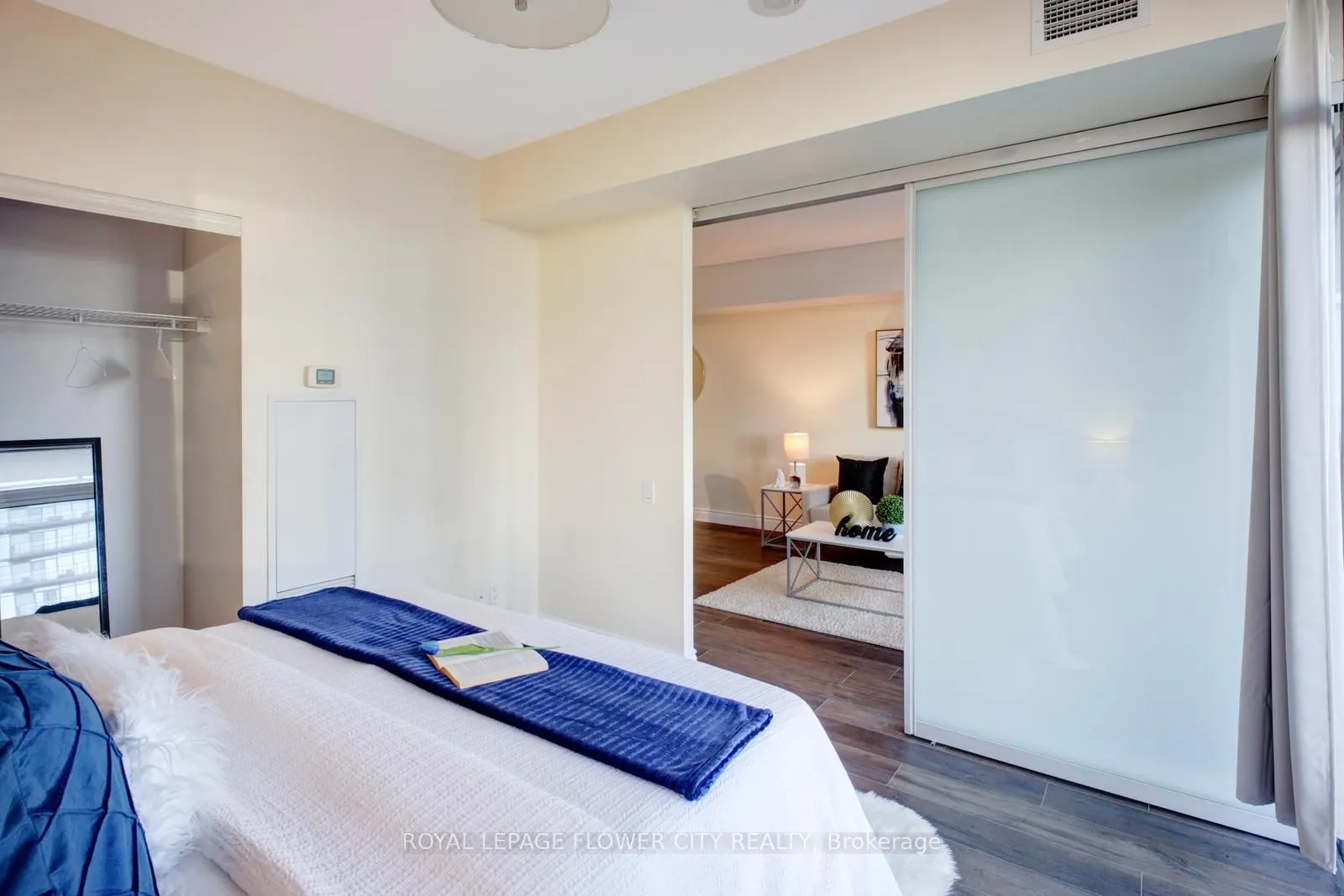 103 The Queensway Avenue, #2407