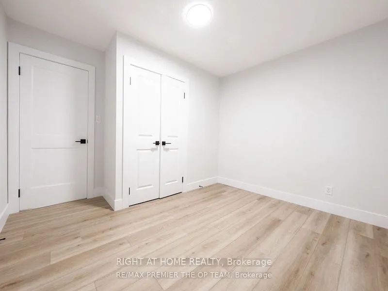 61 McAdam Avenue, #Upper