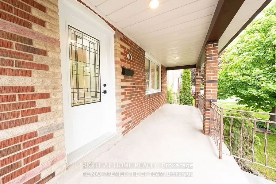 61 McAdam Avenue, #Upper