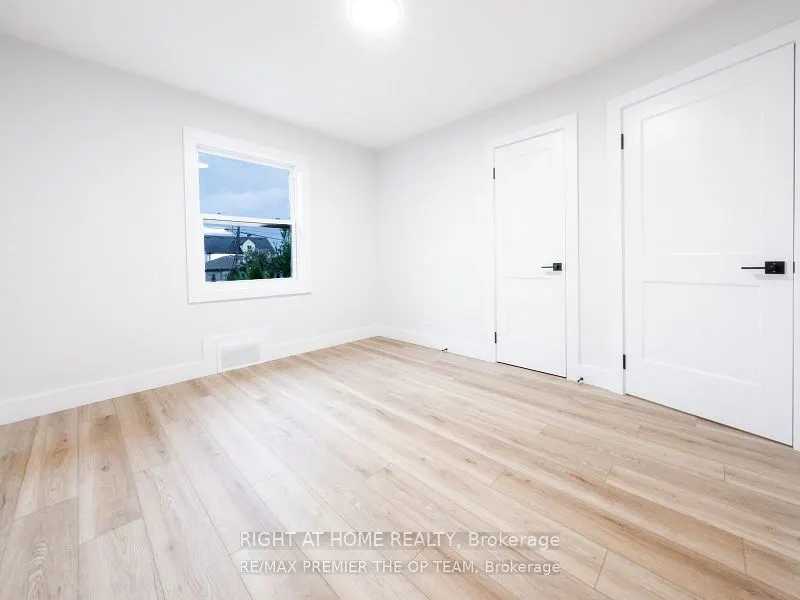 61 McAdam Avenue, #Upper