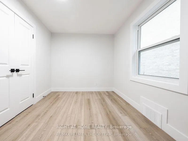 61 McAdam Avenue, #Upper