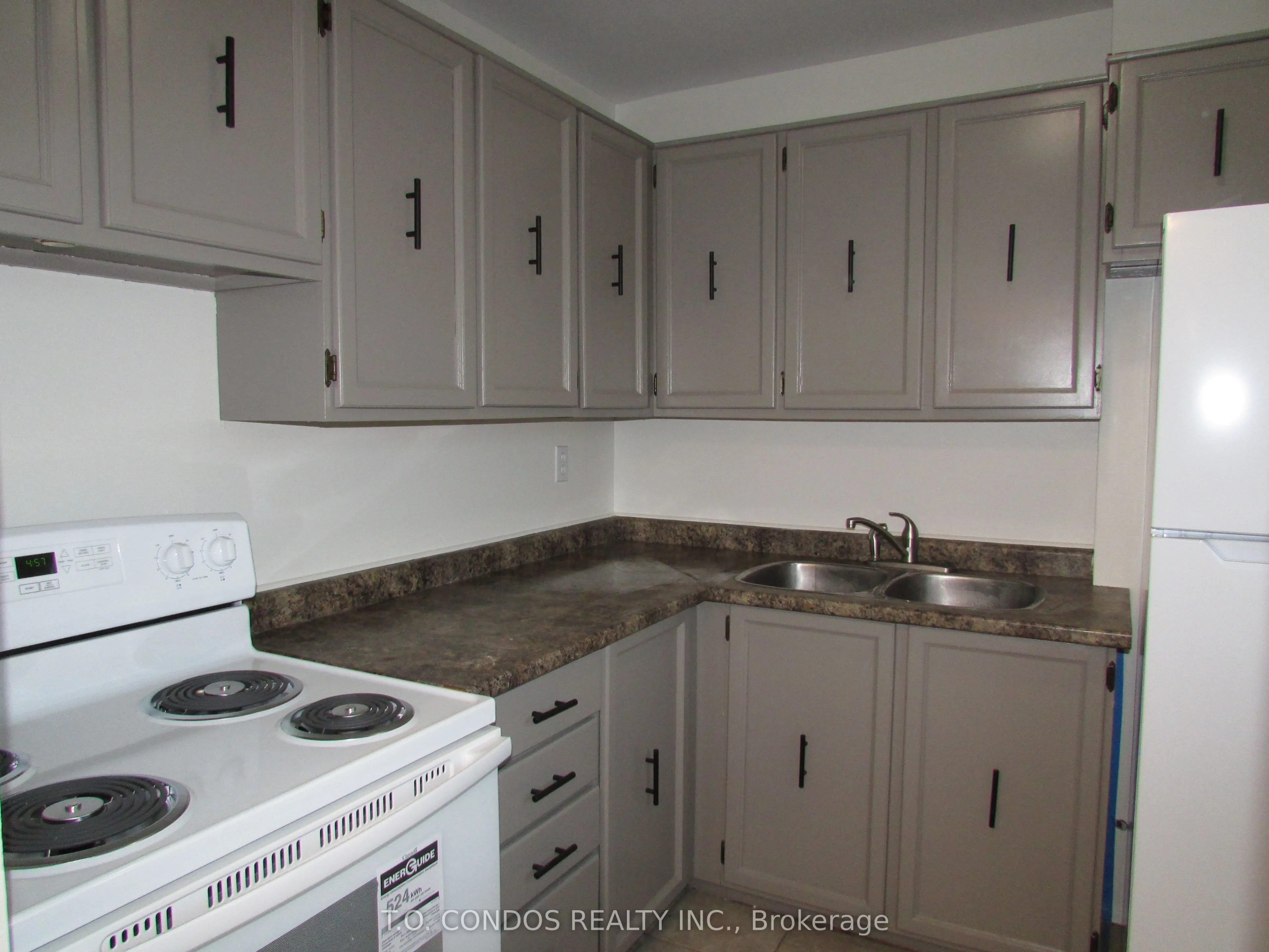 2001 Bonnymede Drive, #213