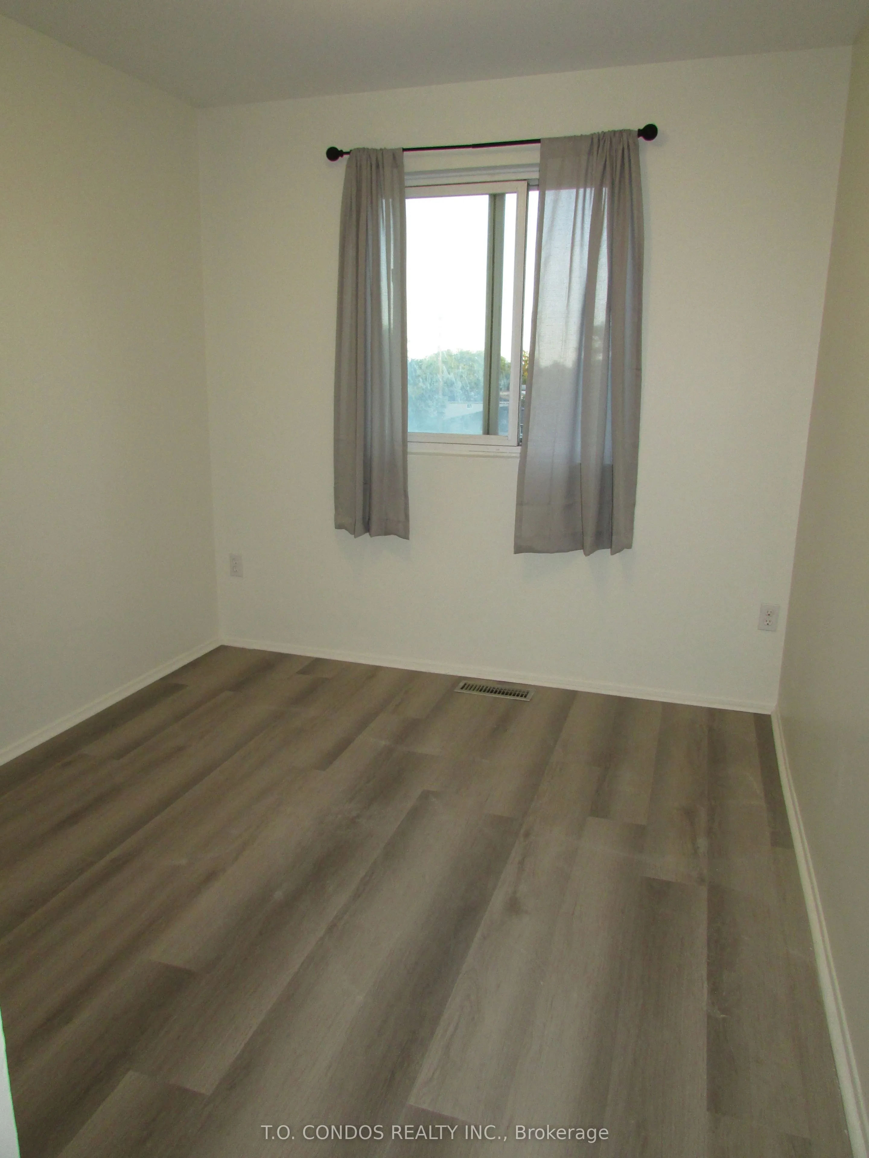 2001 Bonnymede Drive, #213