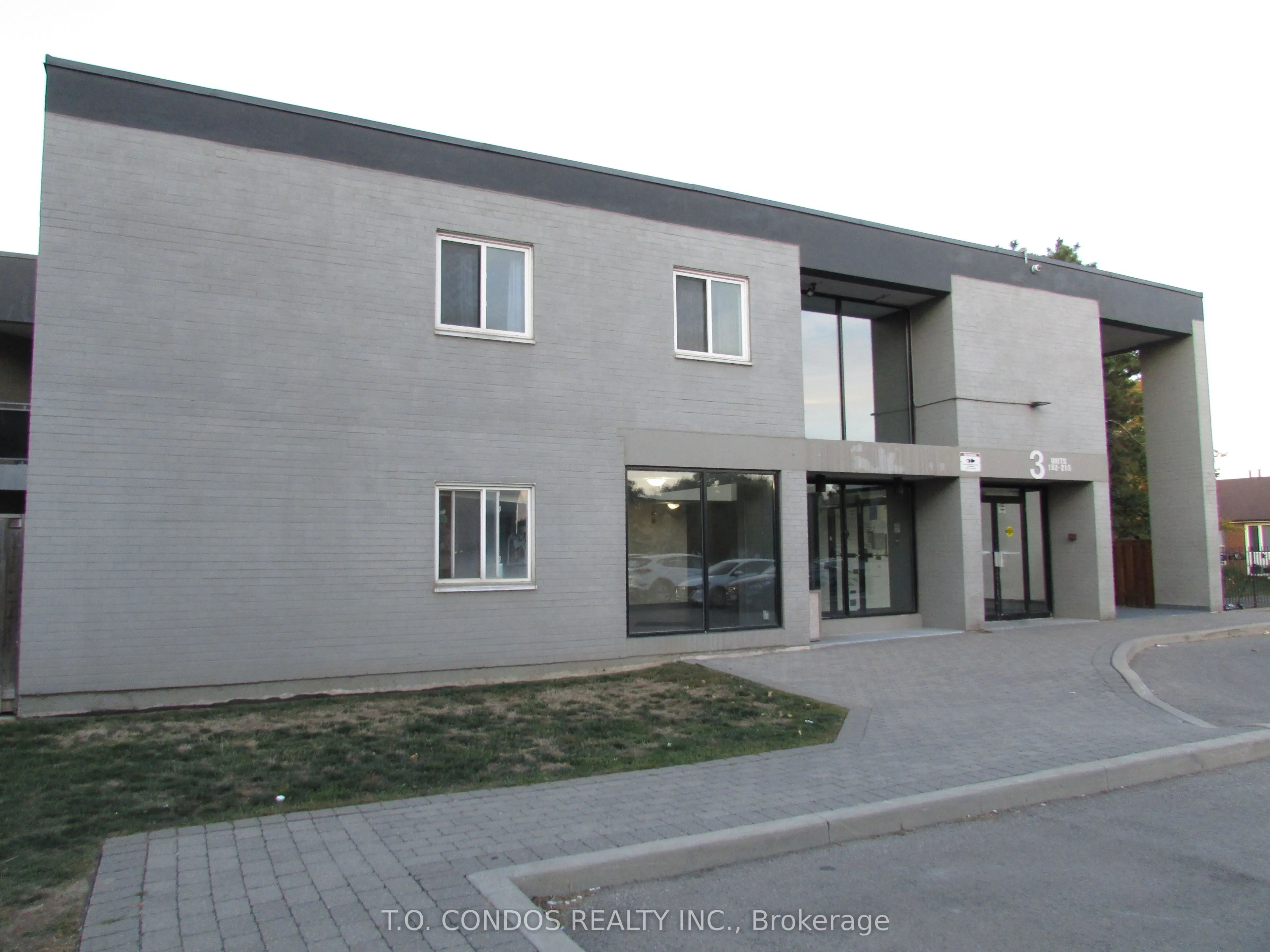 2001 Bonnymede Drive, #213