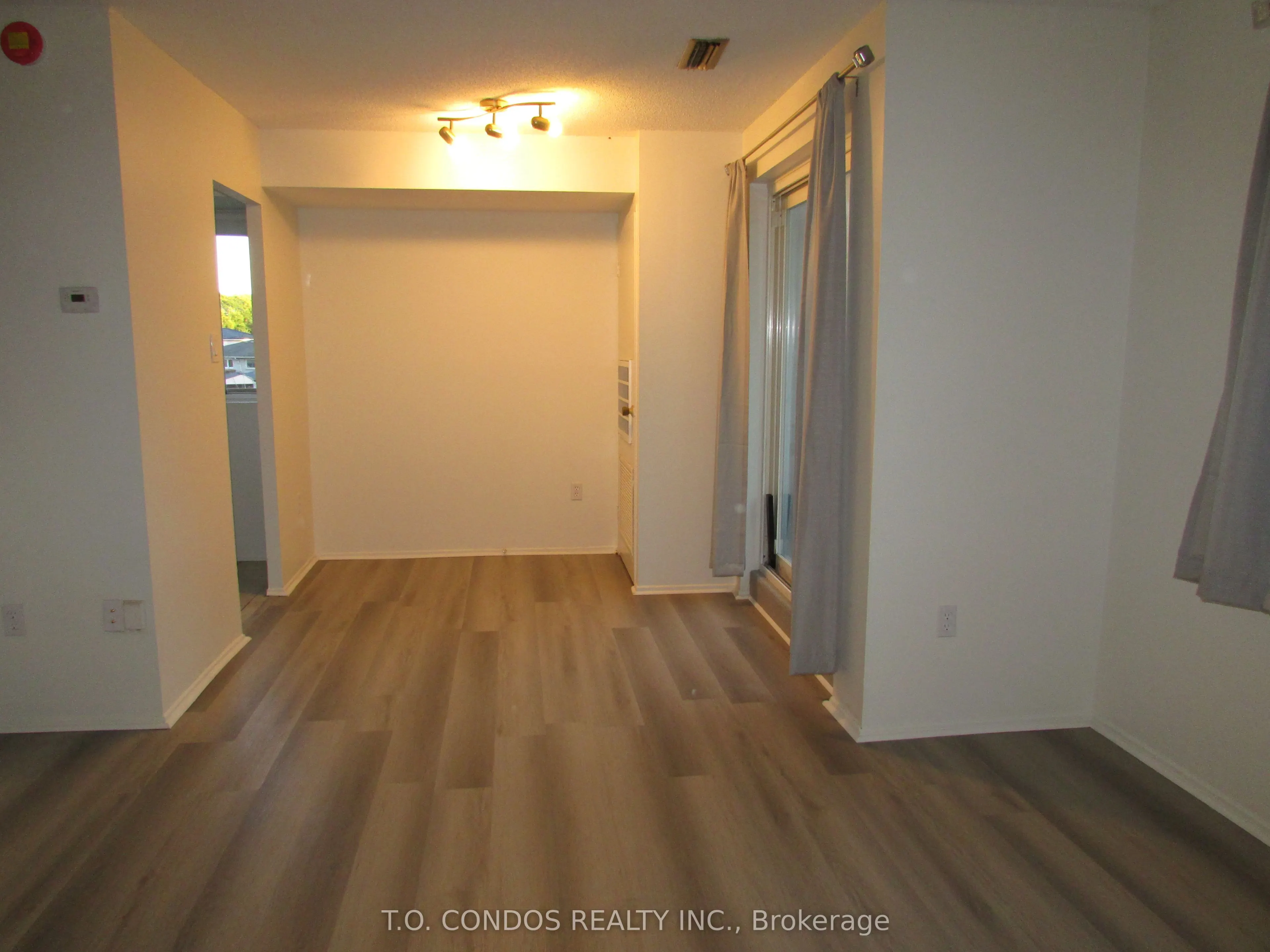 2001 Bonnymede Drive, #213
