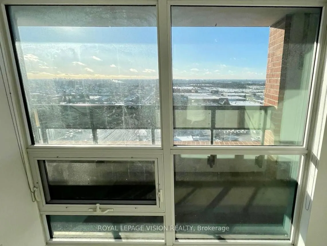 830 Lawrence Avenue W, #1401