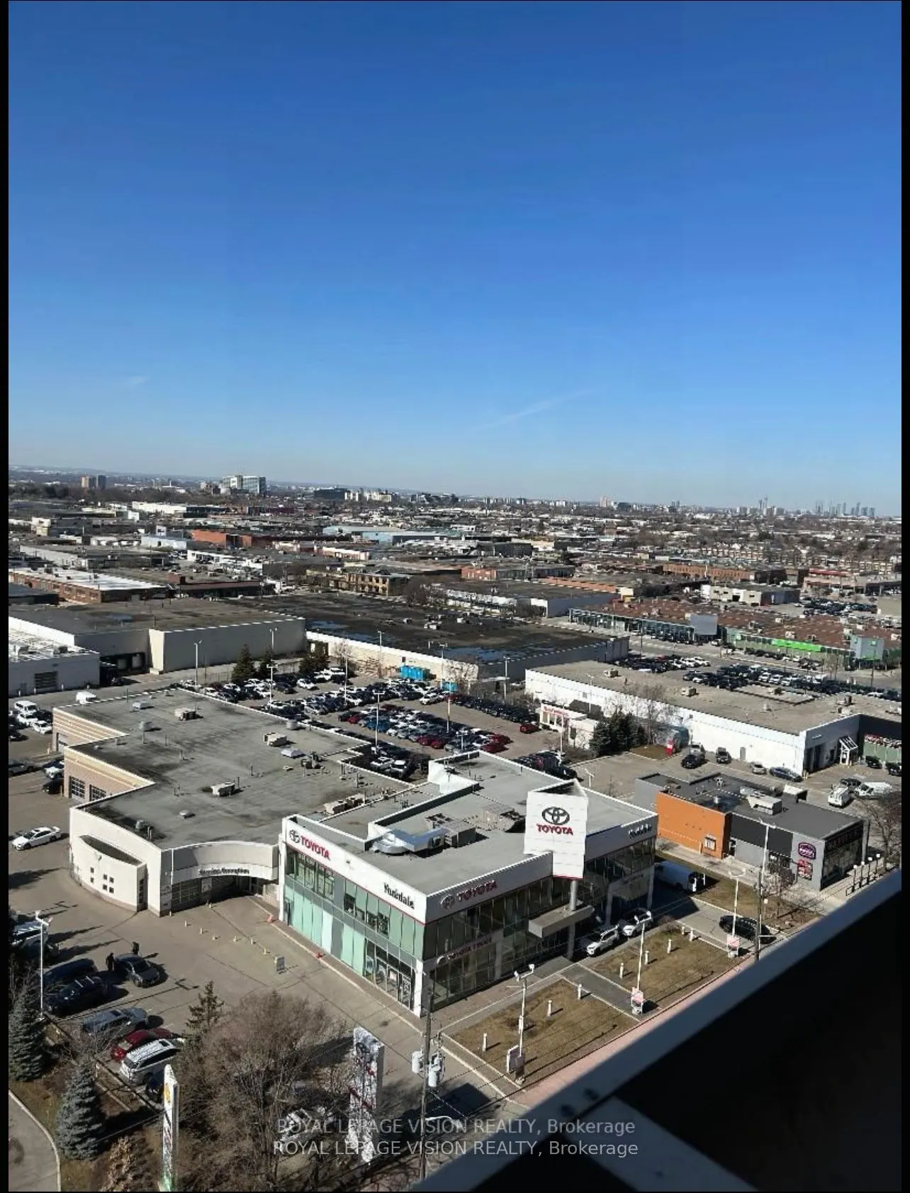 830 Lawrence Avenue W, #1401