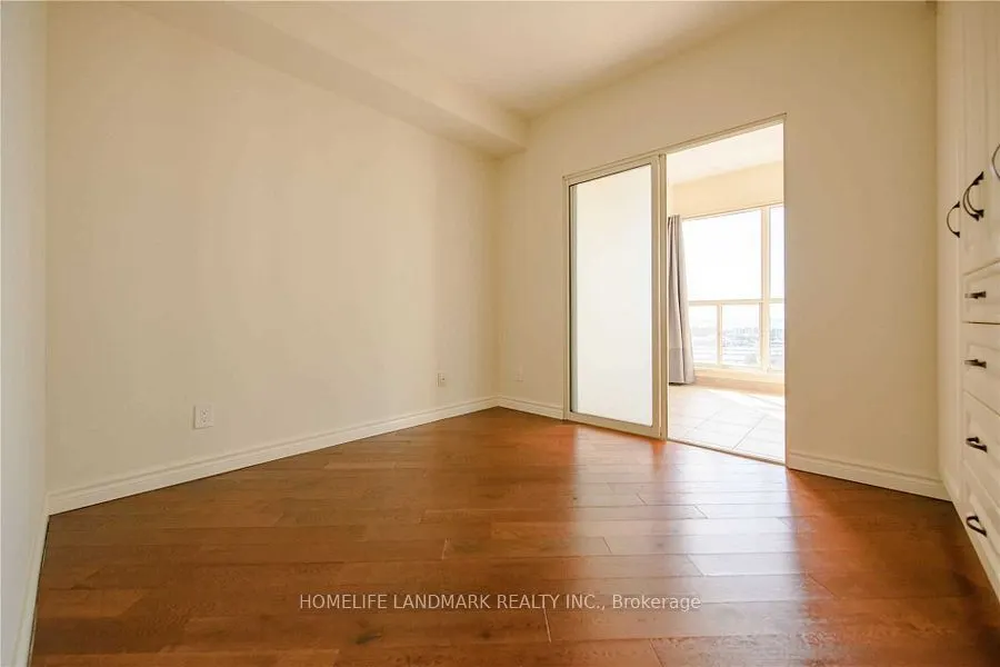 2261 Lakeshore Boulevard W, #1002