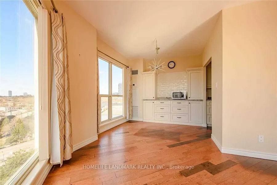 2261 Lakeshore Boulevard W, #1002