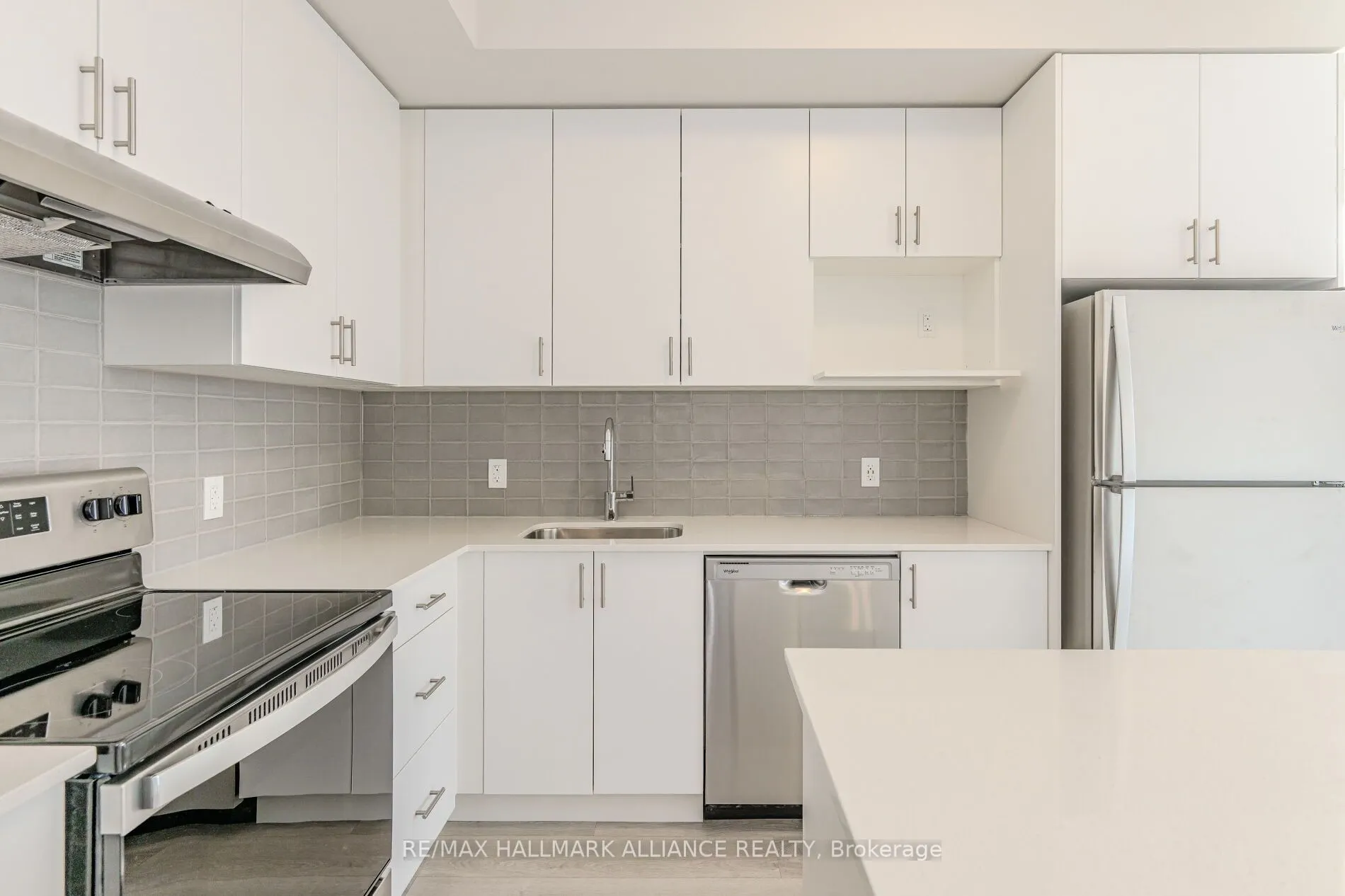 3220 William Coltson Avenue, #1105