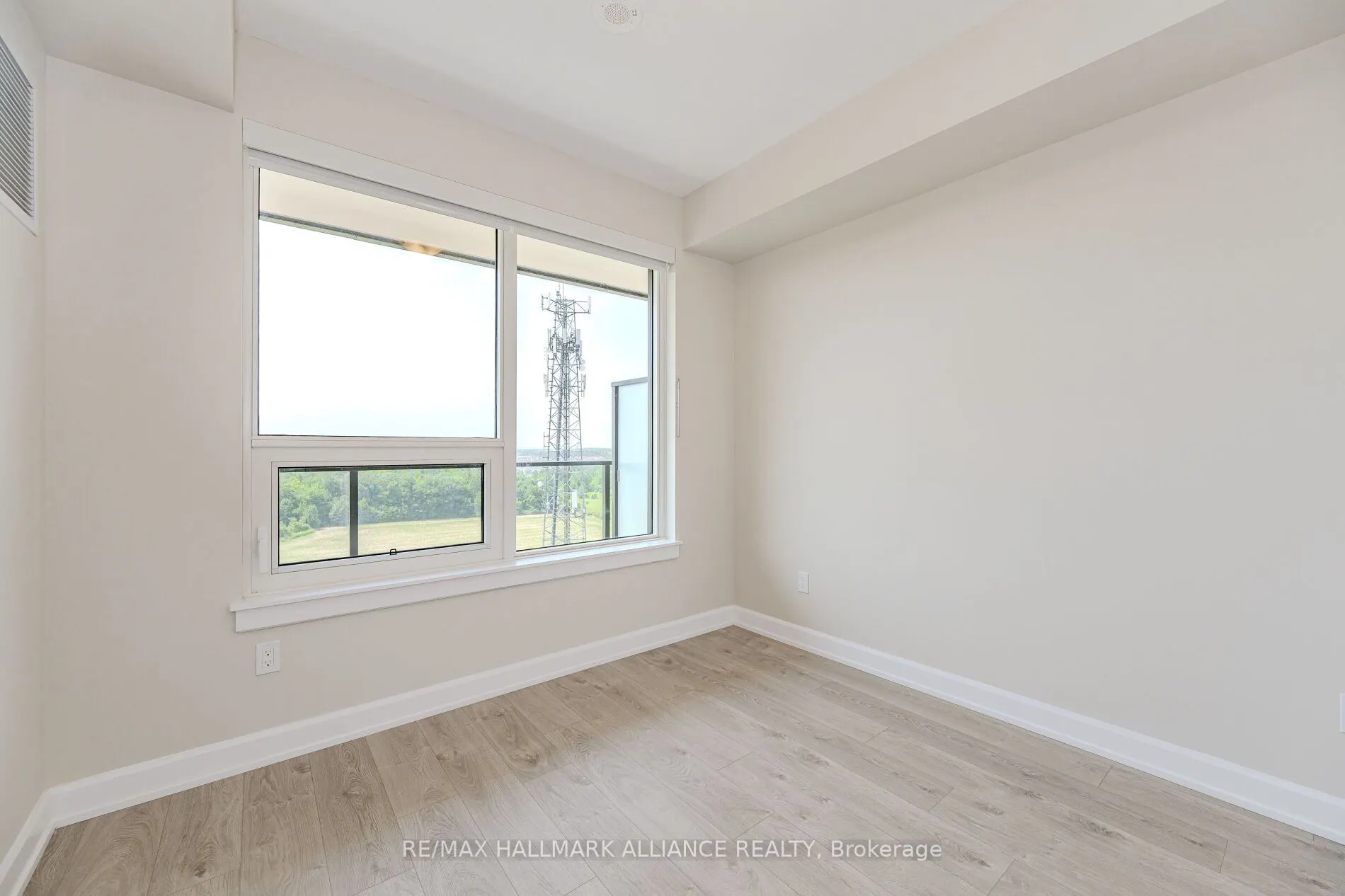 3220 William Coltson Avenue, #1105