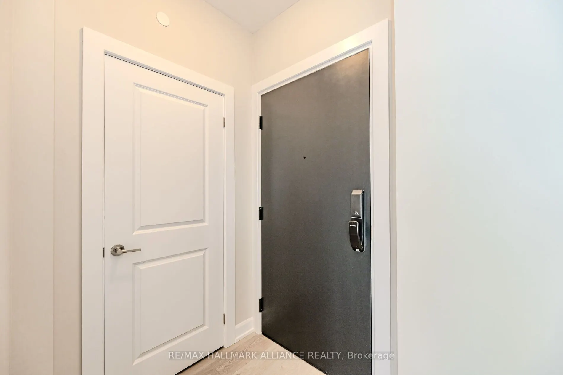 3220 William Coltson Avenue, #1105
