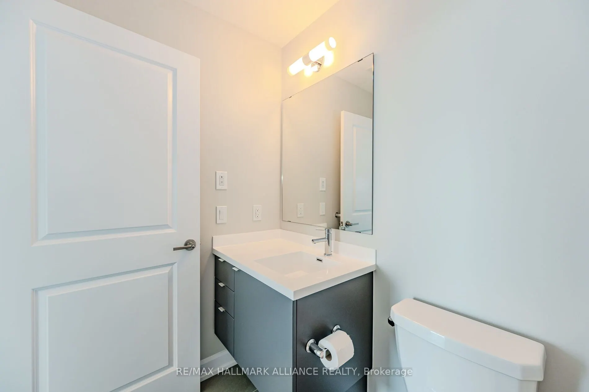 3220 William Coltson Avenue, #1105