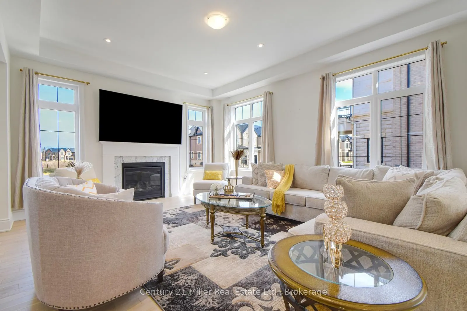 2368 Edward Leaver Trail