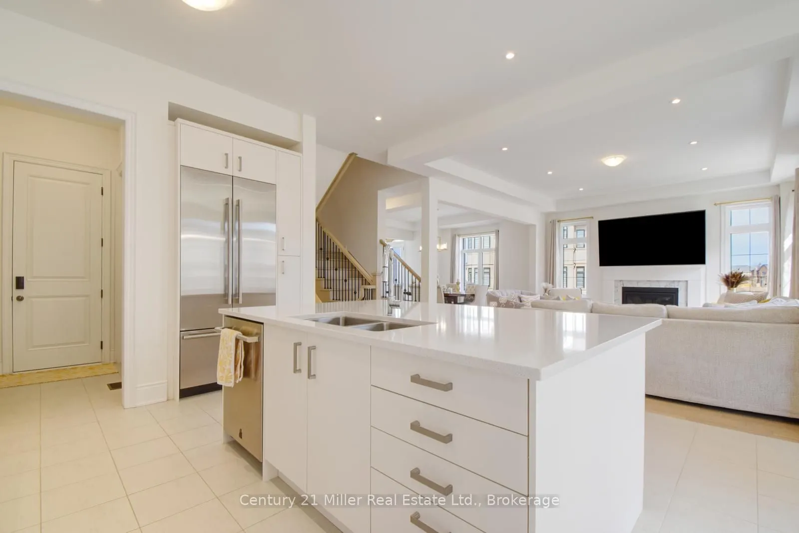 2368 Edward Leaver Trail