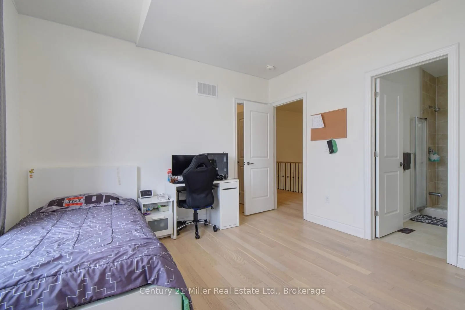 2368 Edward Leaver Trail