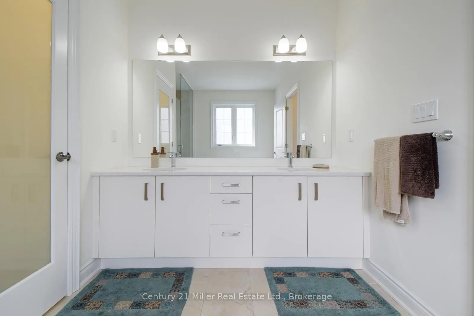 2368 Edward Leaver Trail