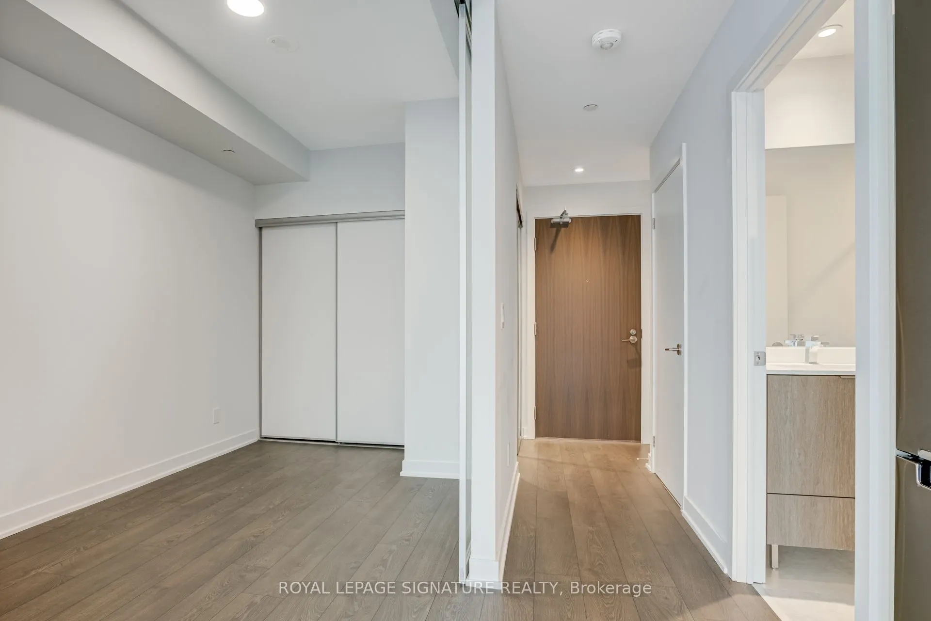 1928 Lakeshore Boulevard W, #3805
