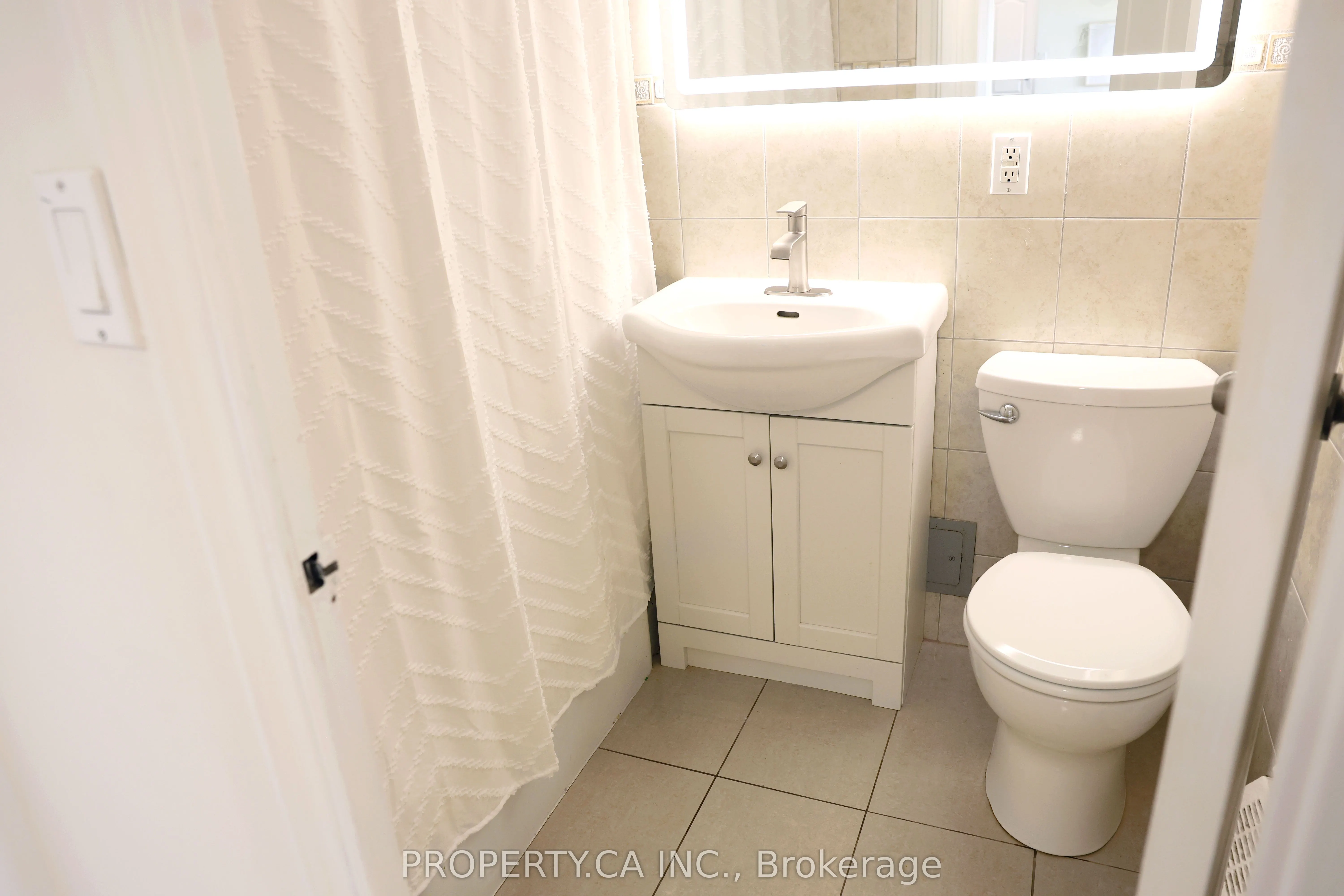 60 Gulliver Road, #303