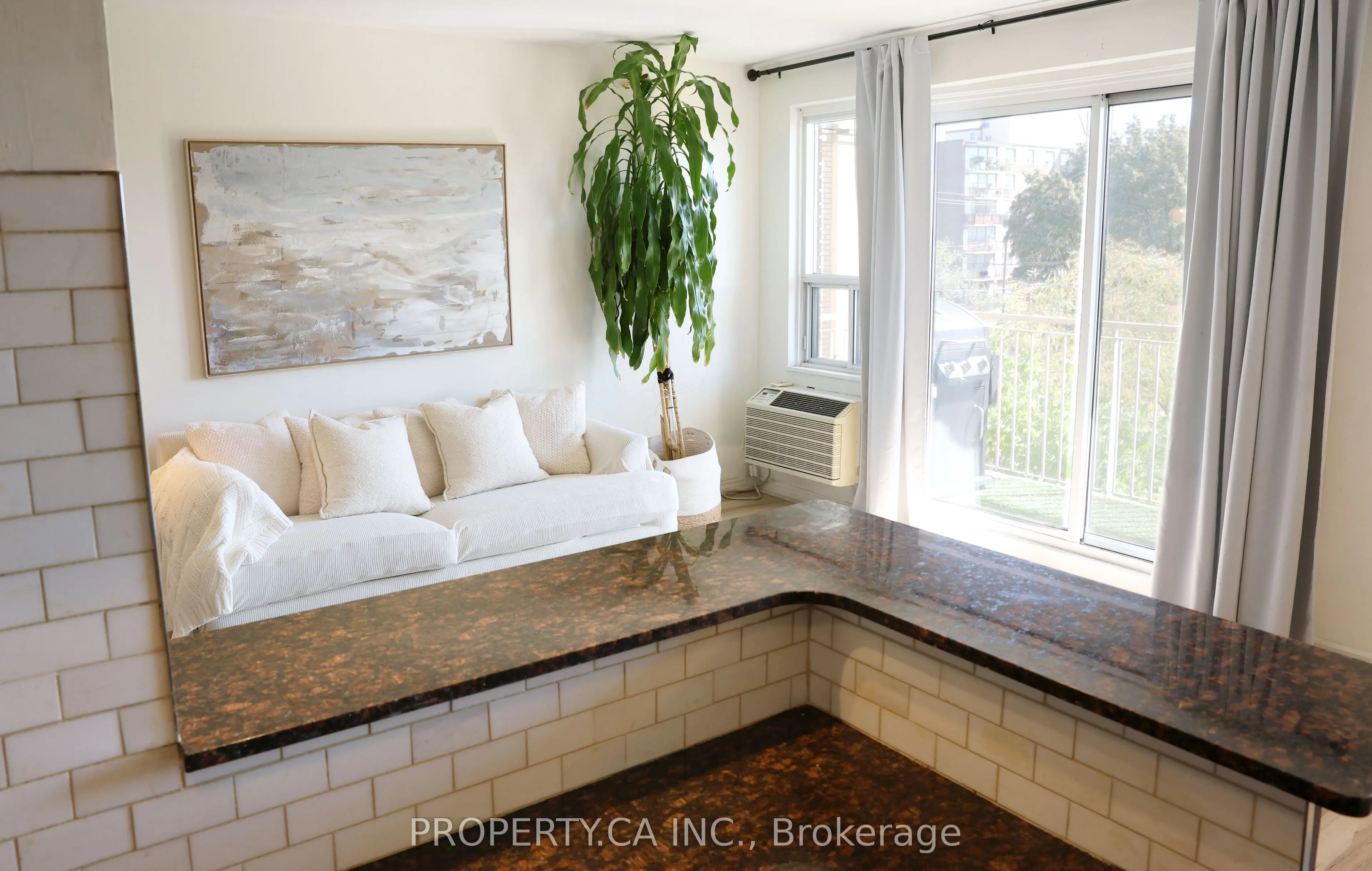 60 Gulliver Road, #303