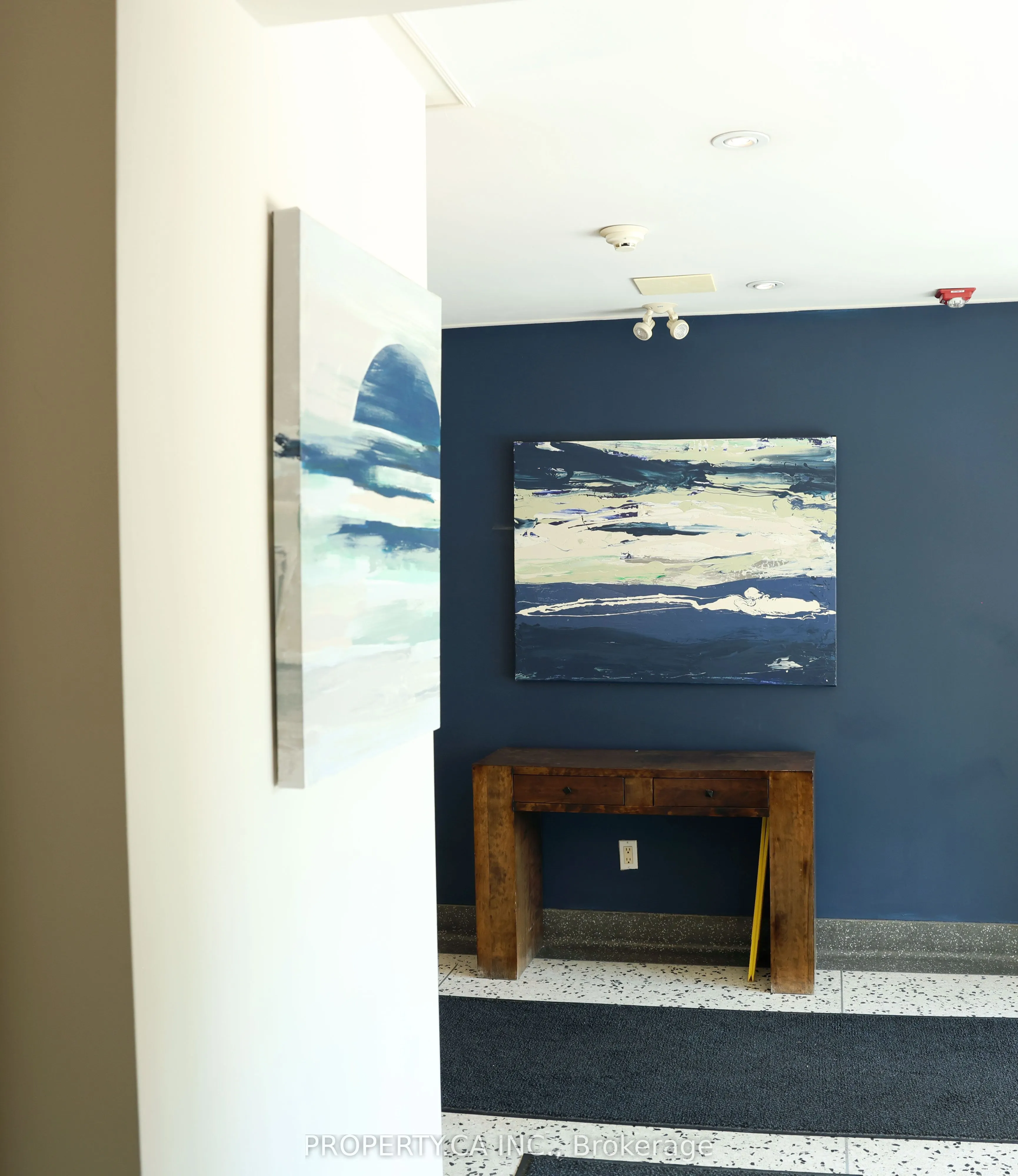 60 Gulliver Road, #303