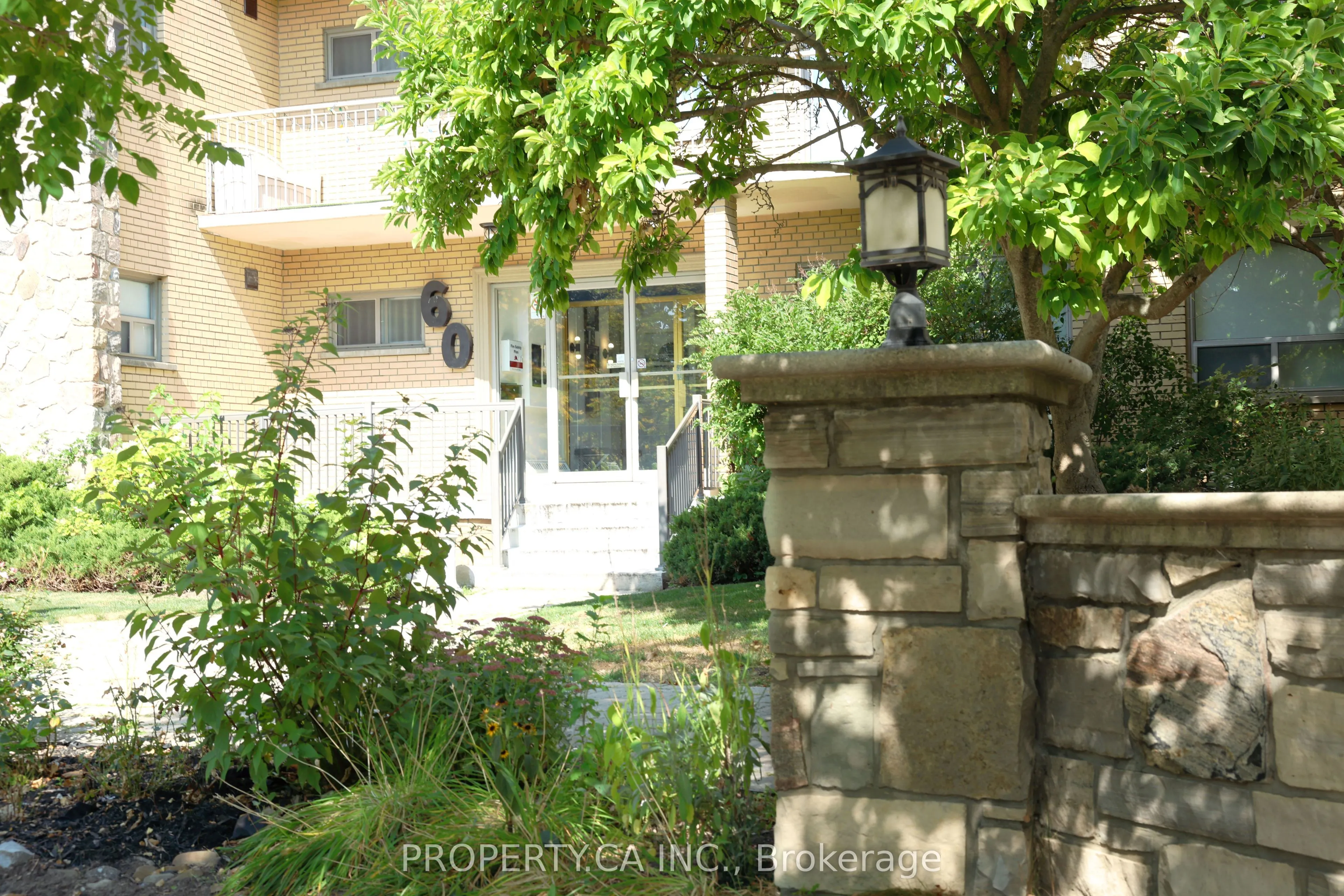 60 Gulliver Road, #303