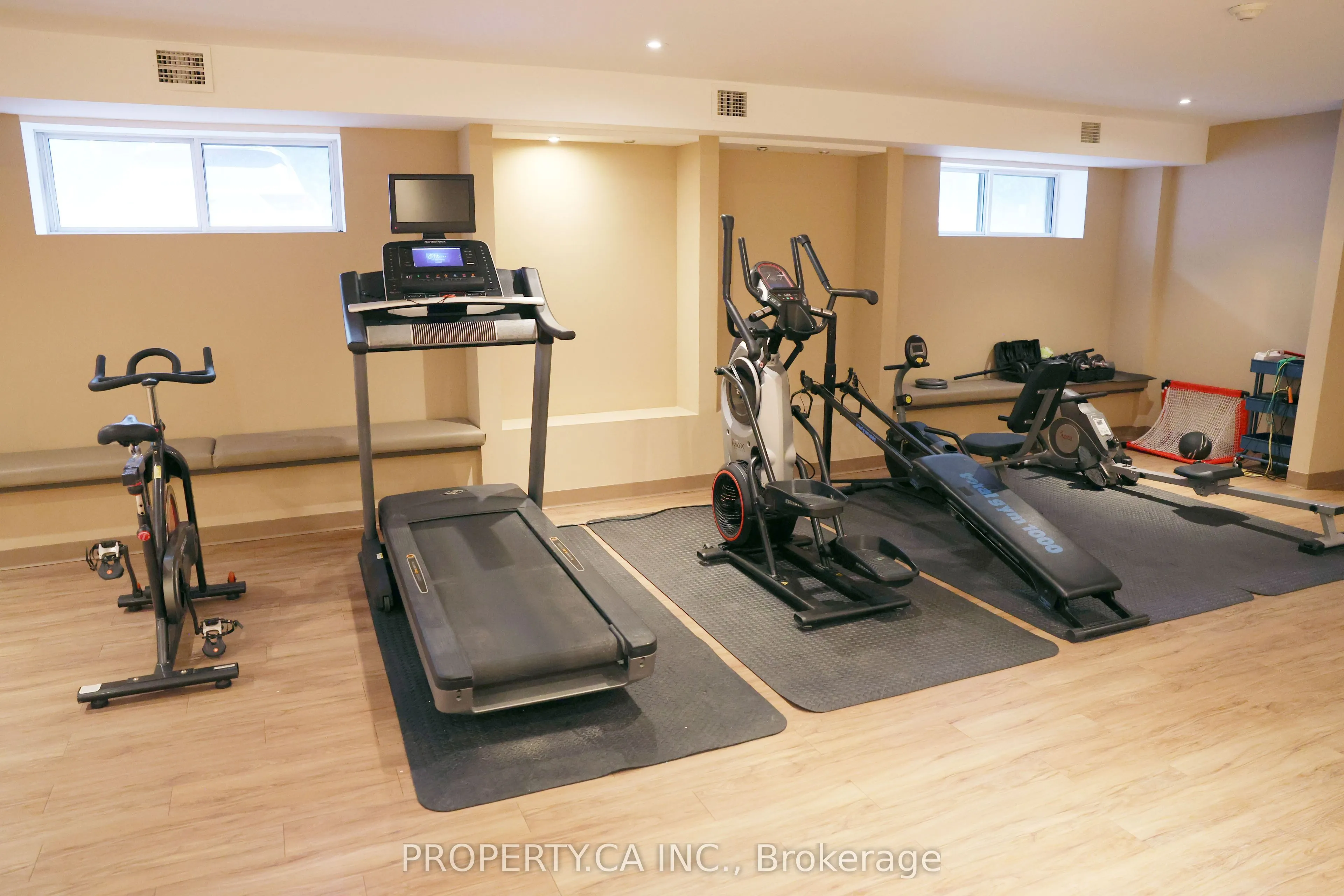60 Gulliver Road, #303