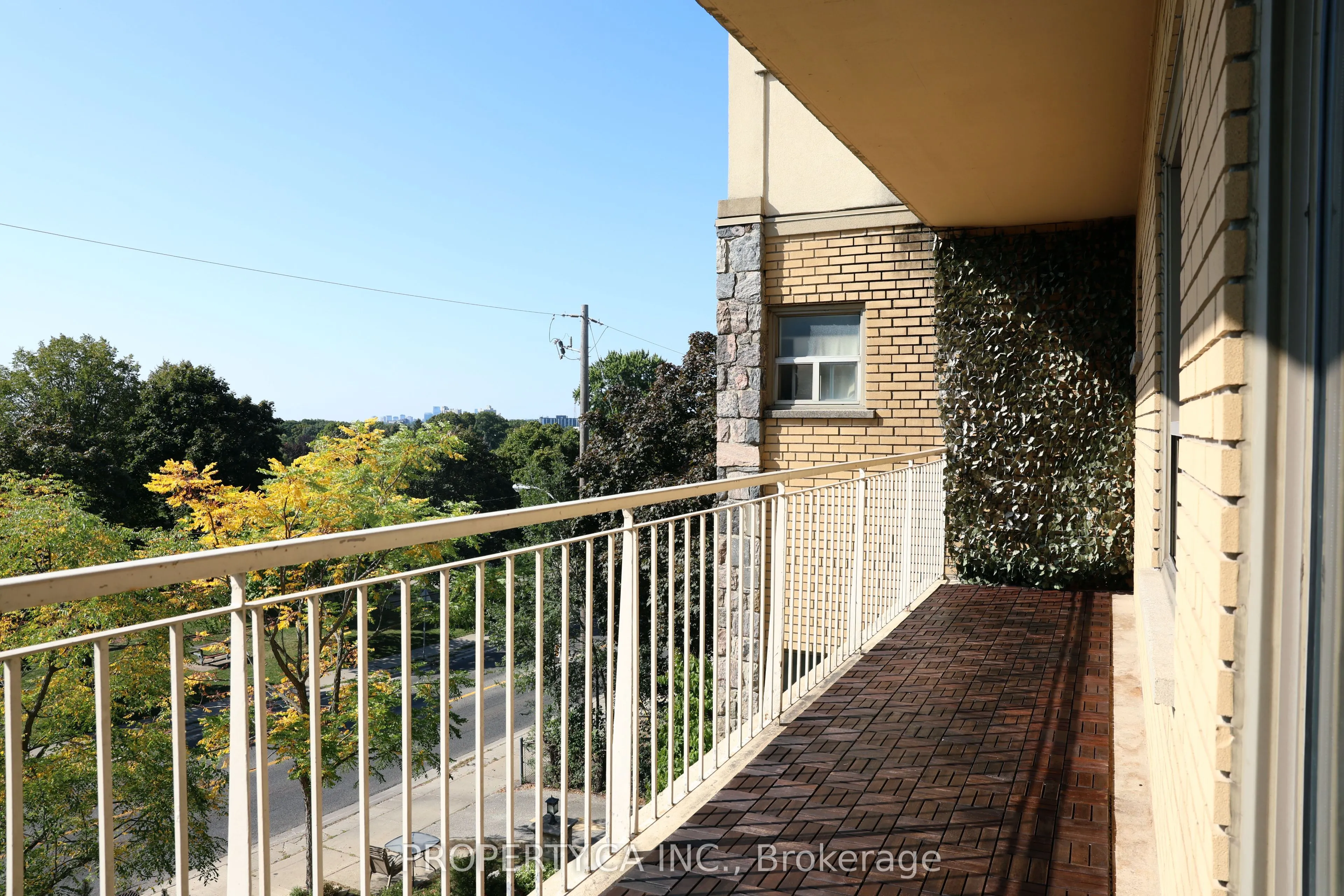 60 Gulliver Road, #303