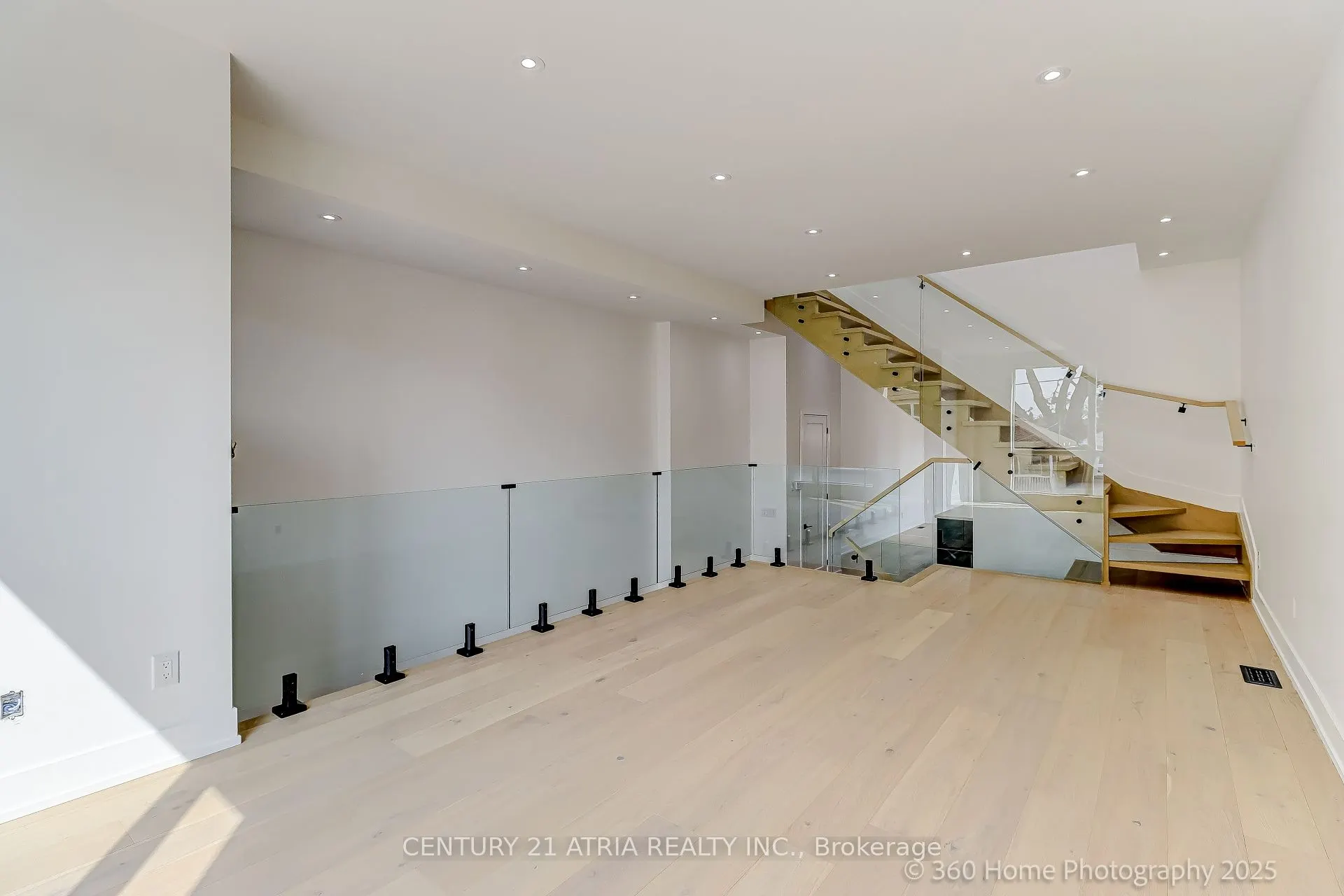 29B Chryessa Avenue