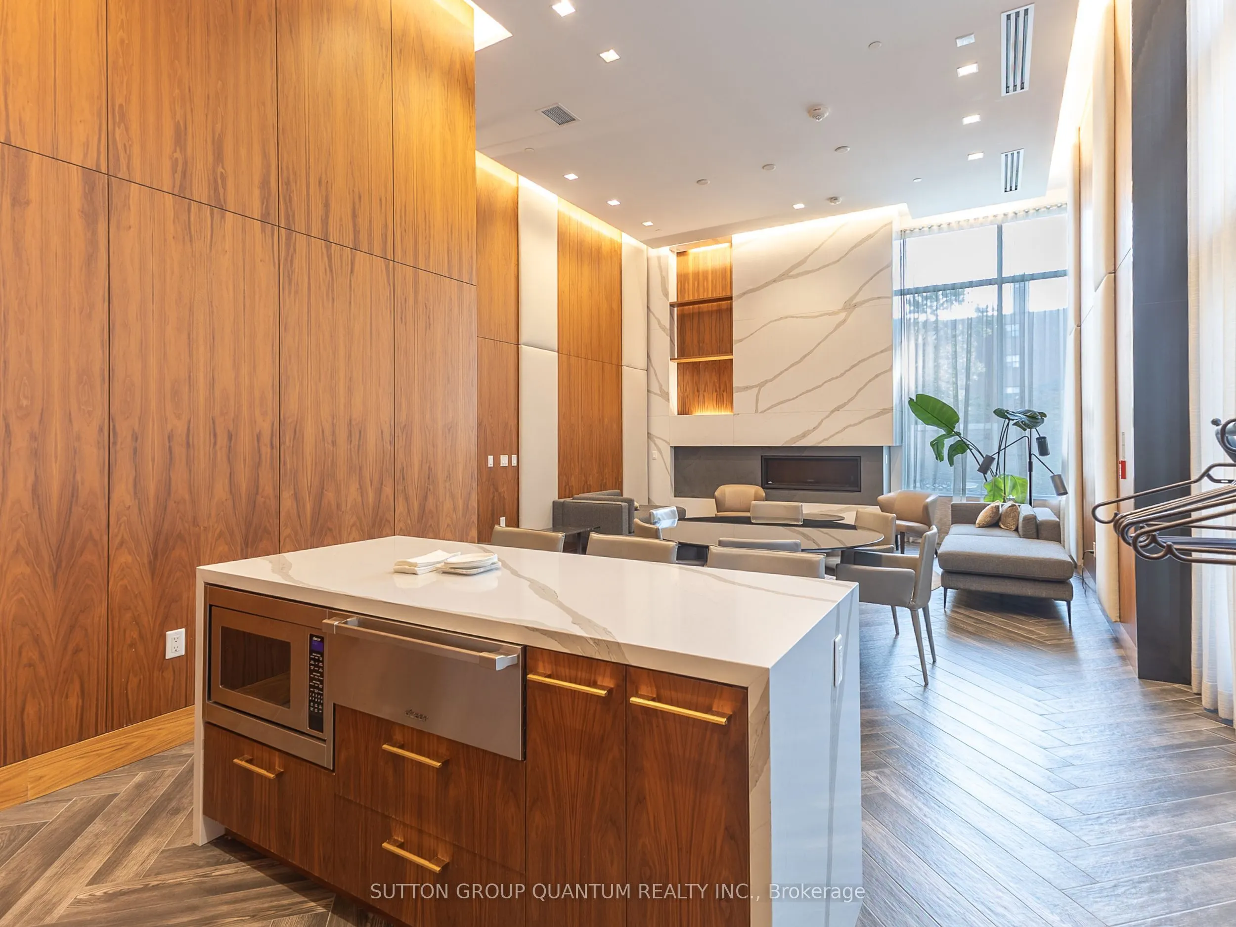 8 Ann Street, #603