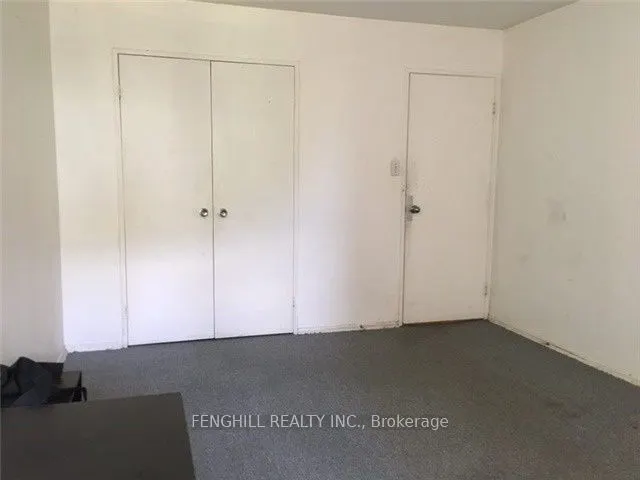 29 Four Winds Drive, #11