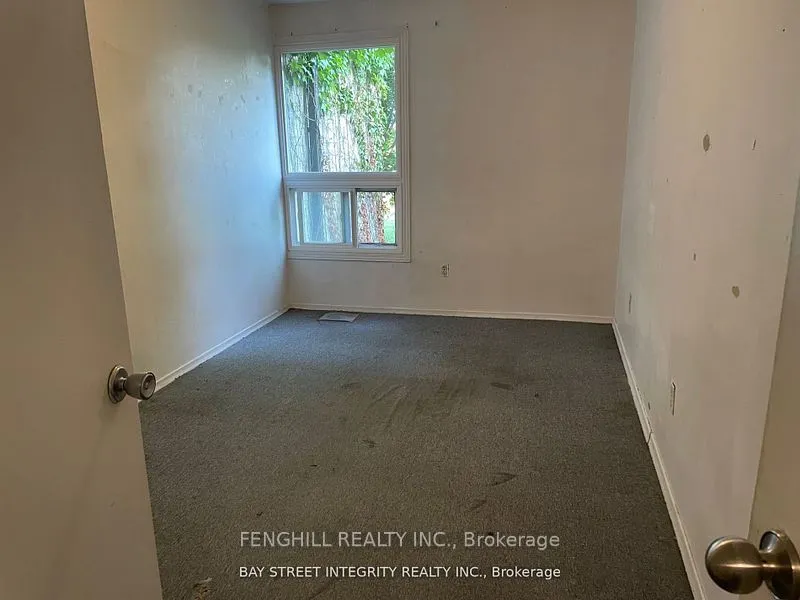 29 Four Winds Drive, #11