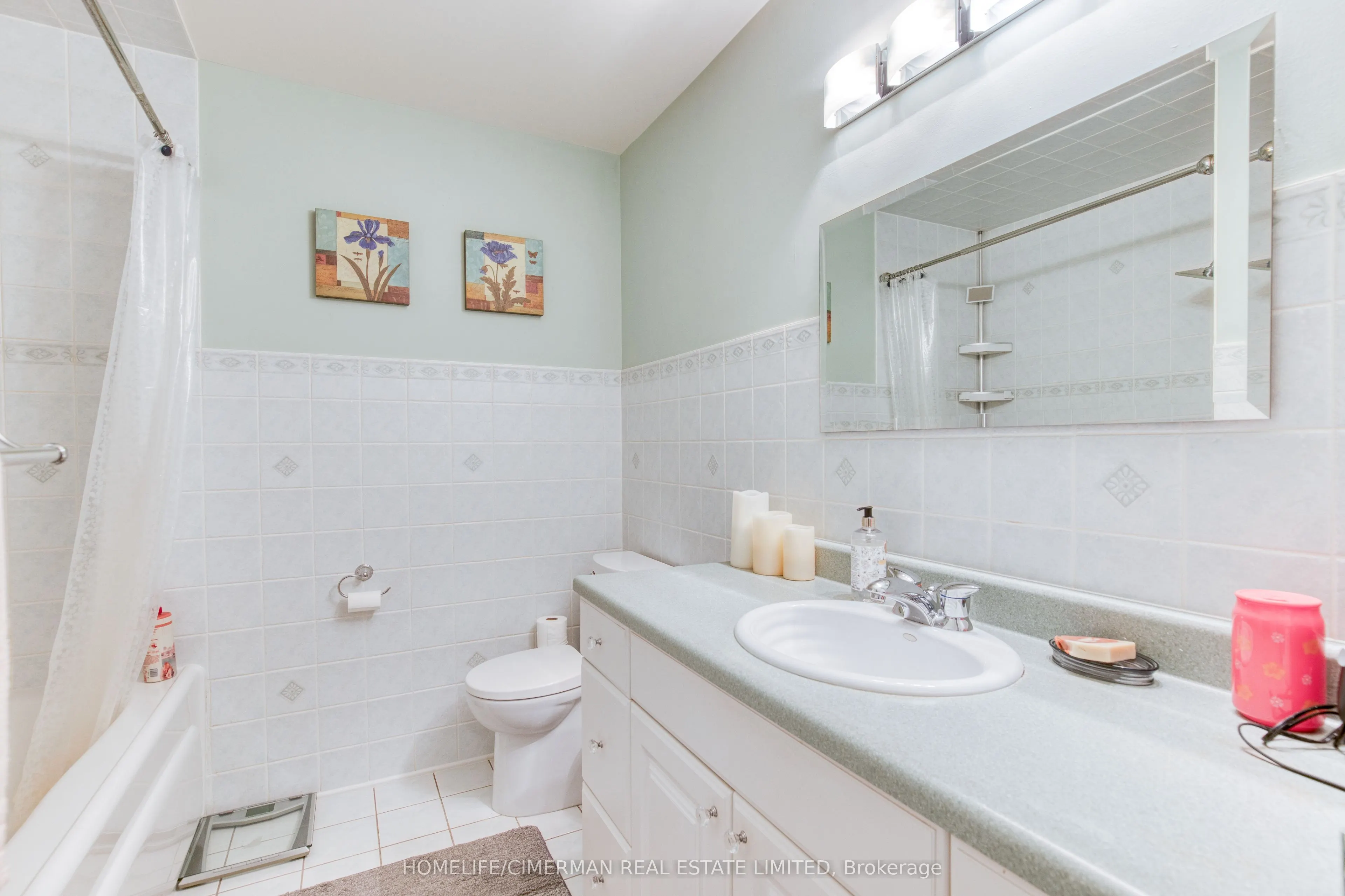 60 Hanson Road, #68