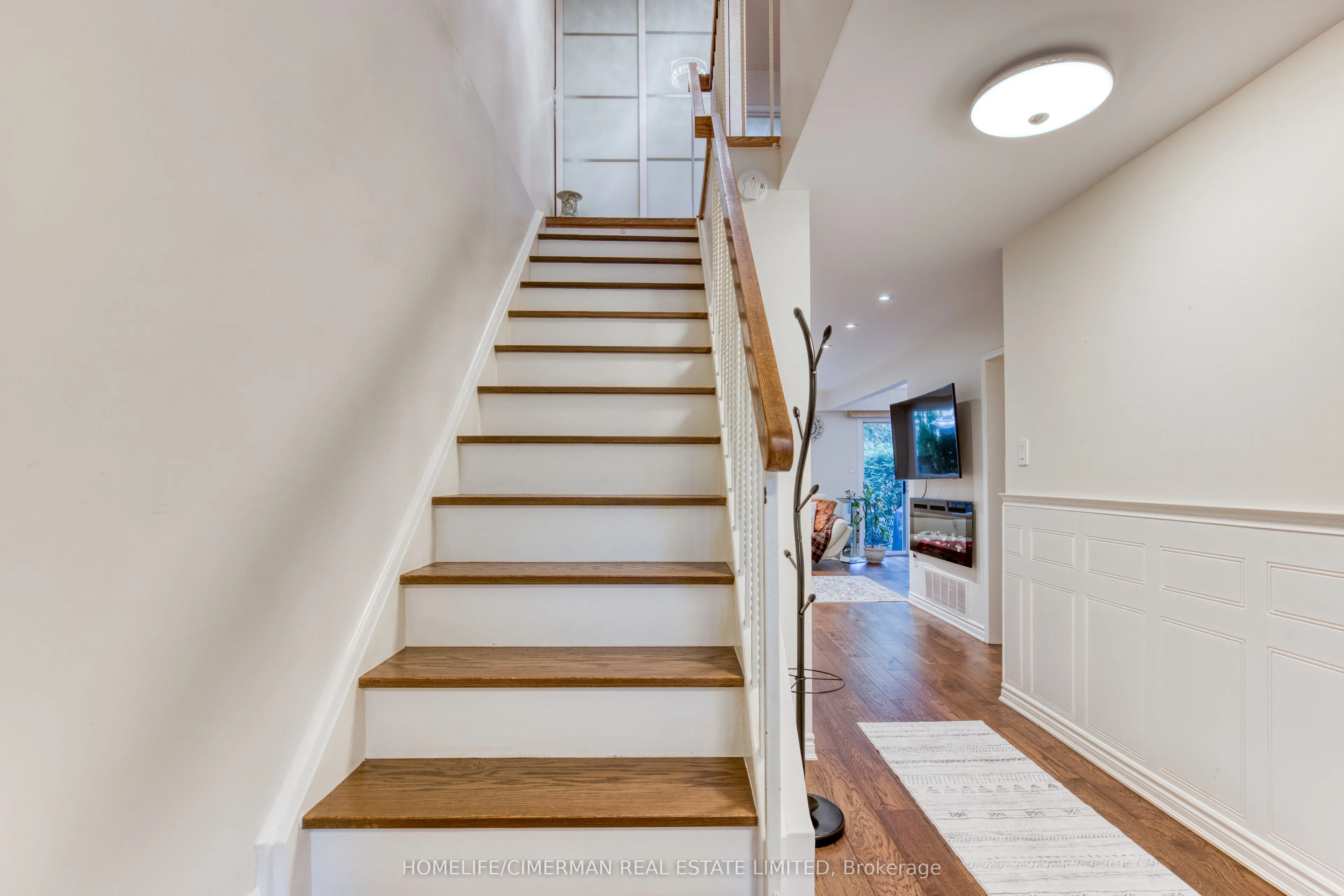 60 Hanson Road, #68