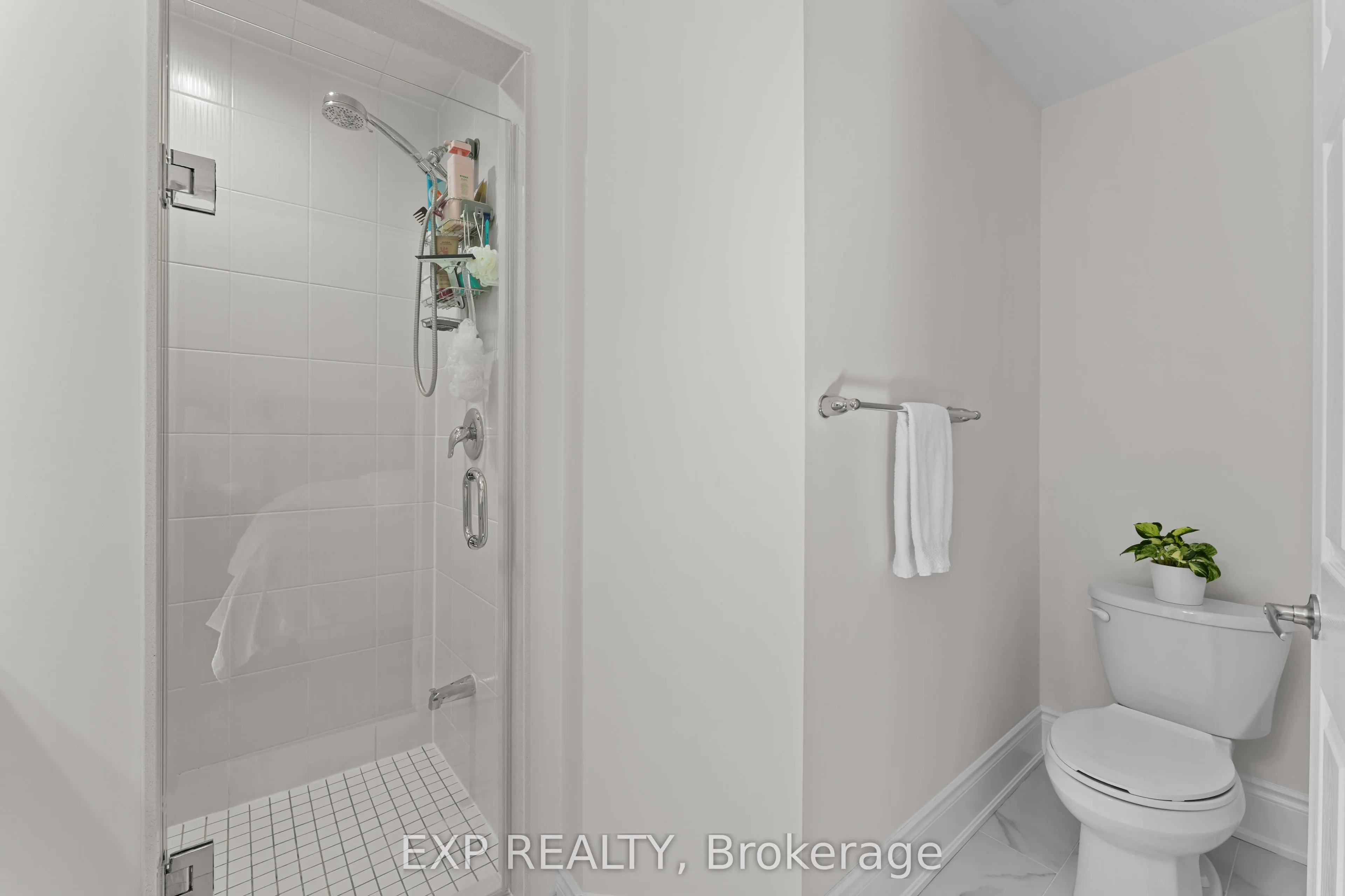 292 Reis Place