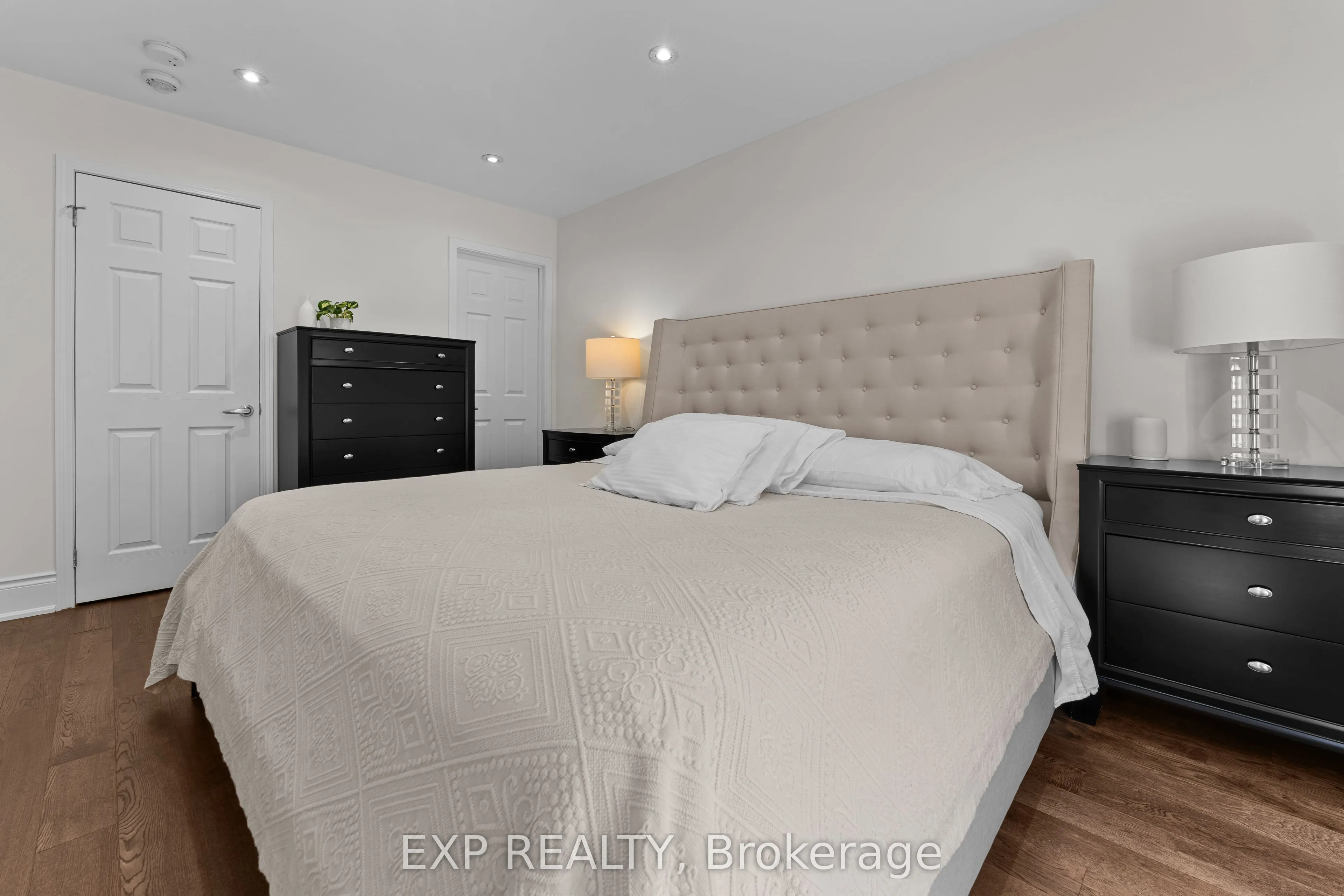 292 Reis Place