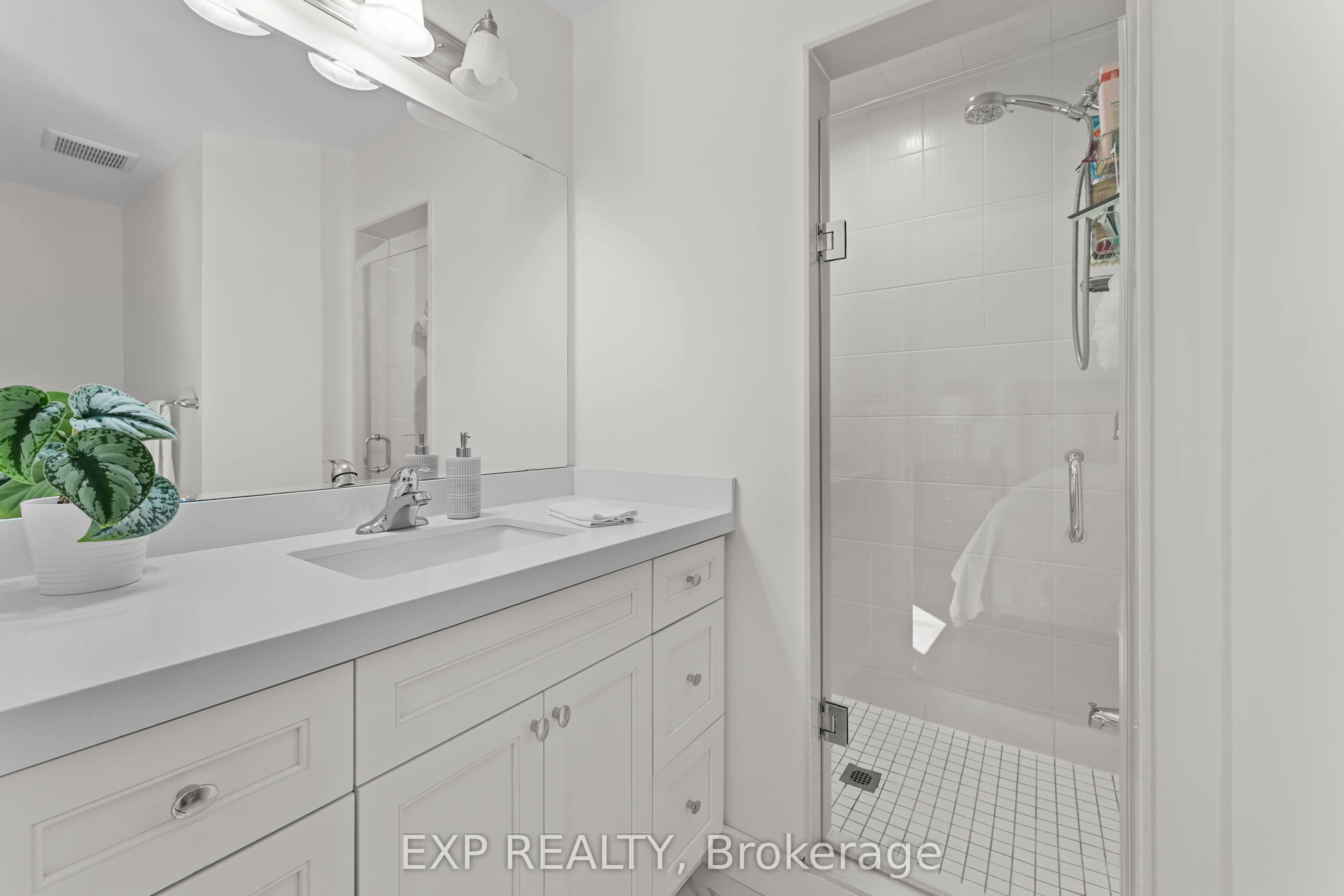 292 Reis Place