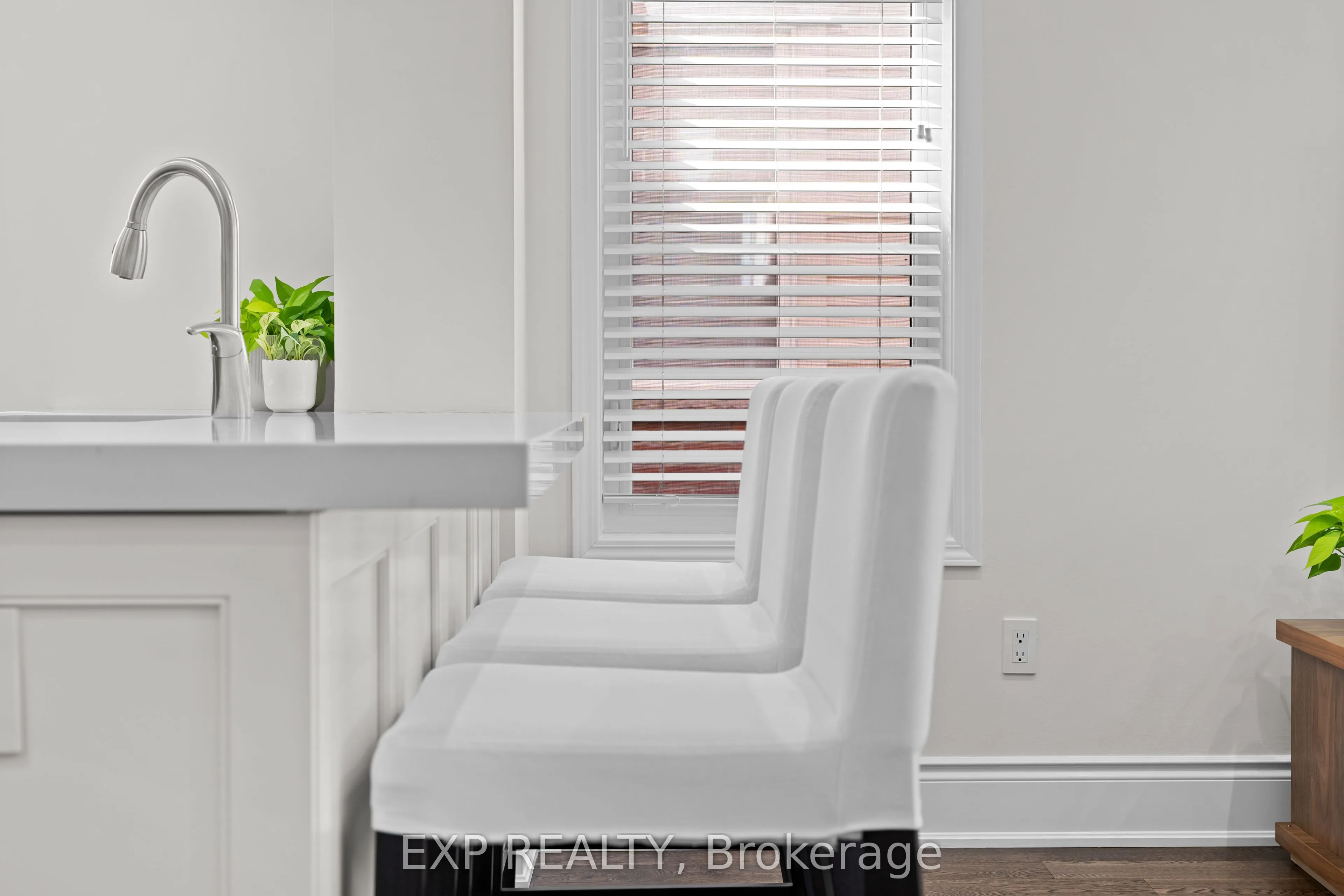 292 Reis Place