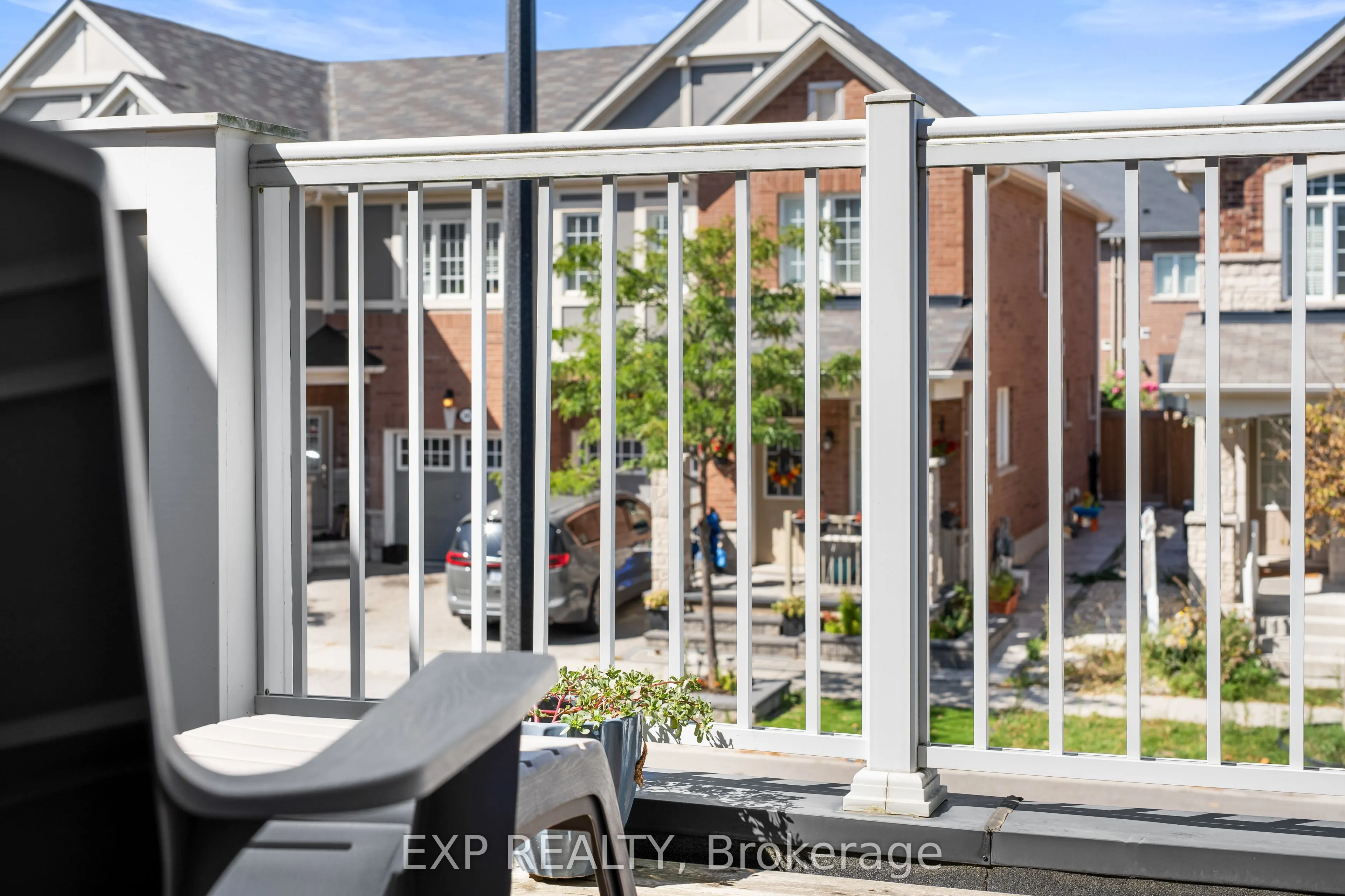 292 Reis Place