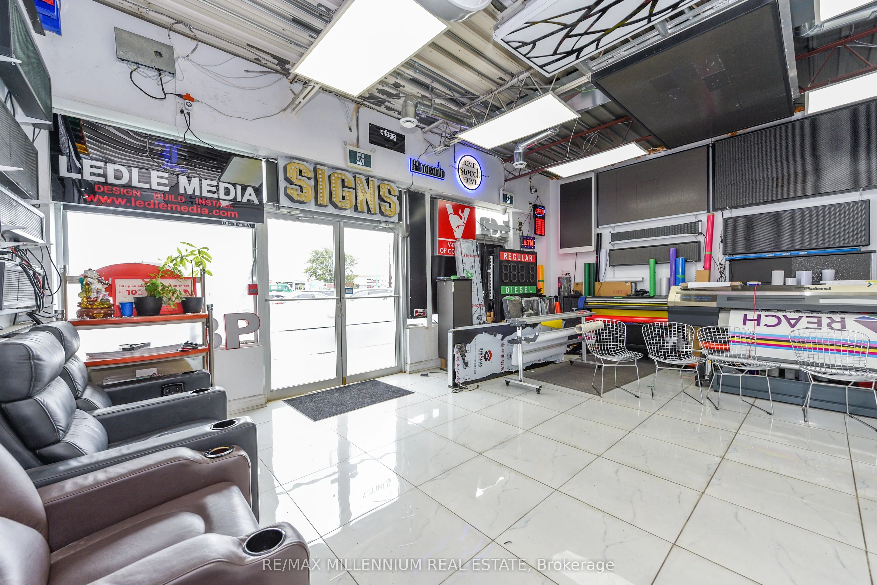 1780 Albion Road, #7