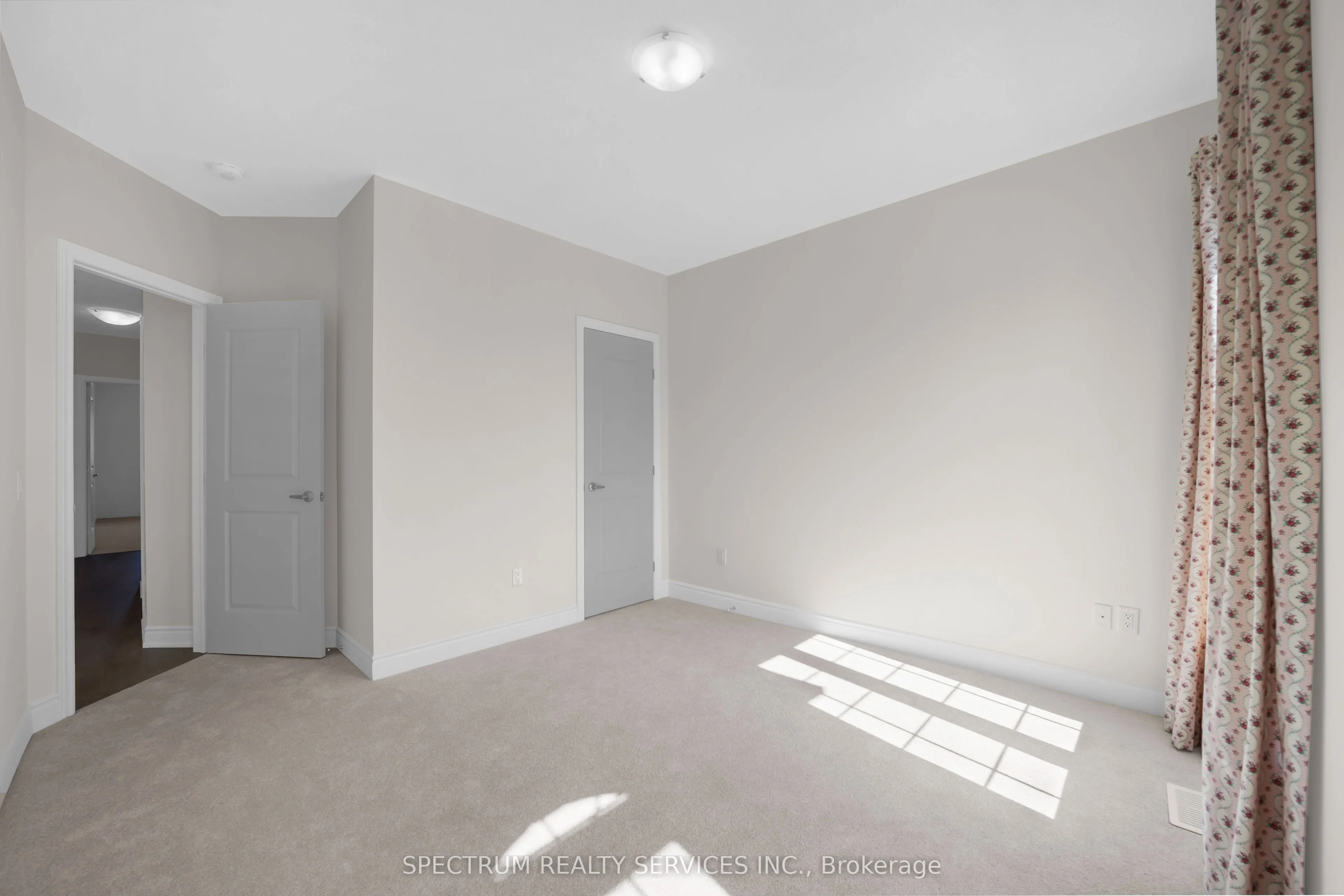 79 Lipscott Drive