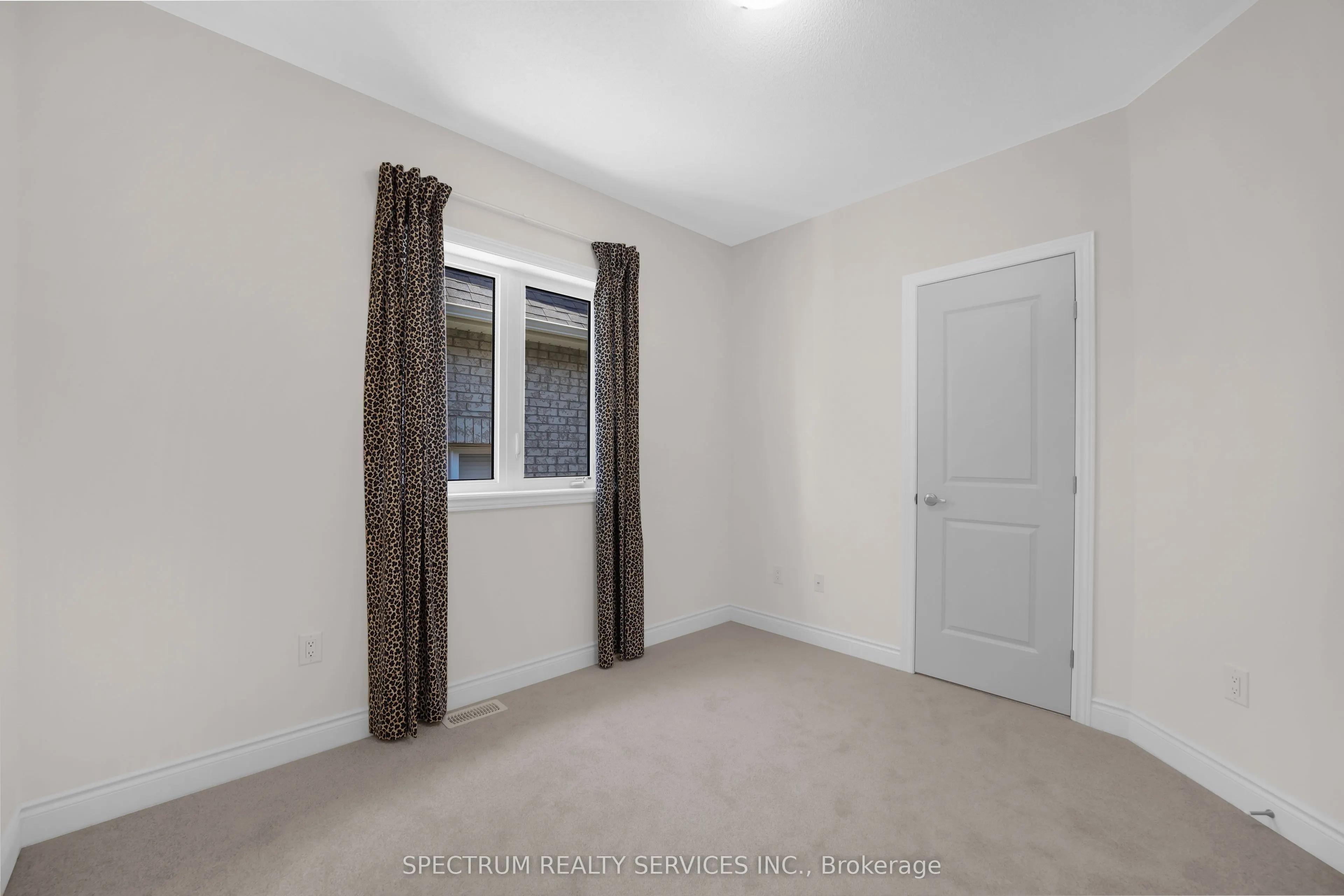 79 Lipscott Drive