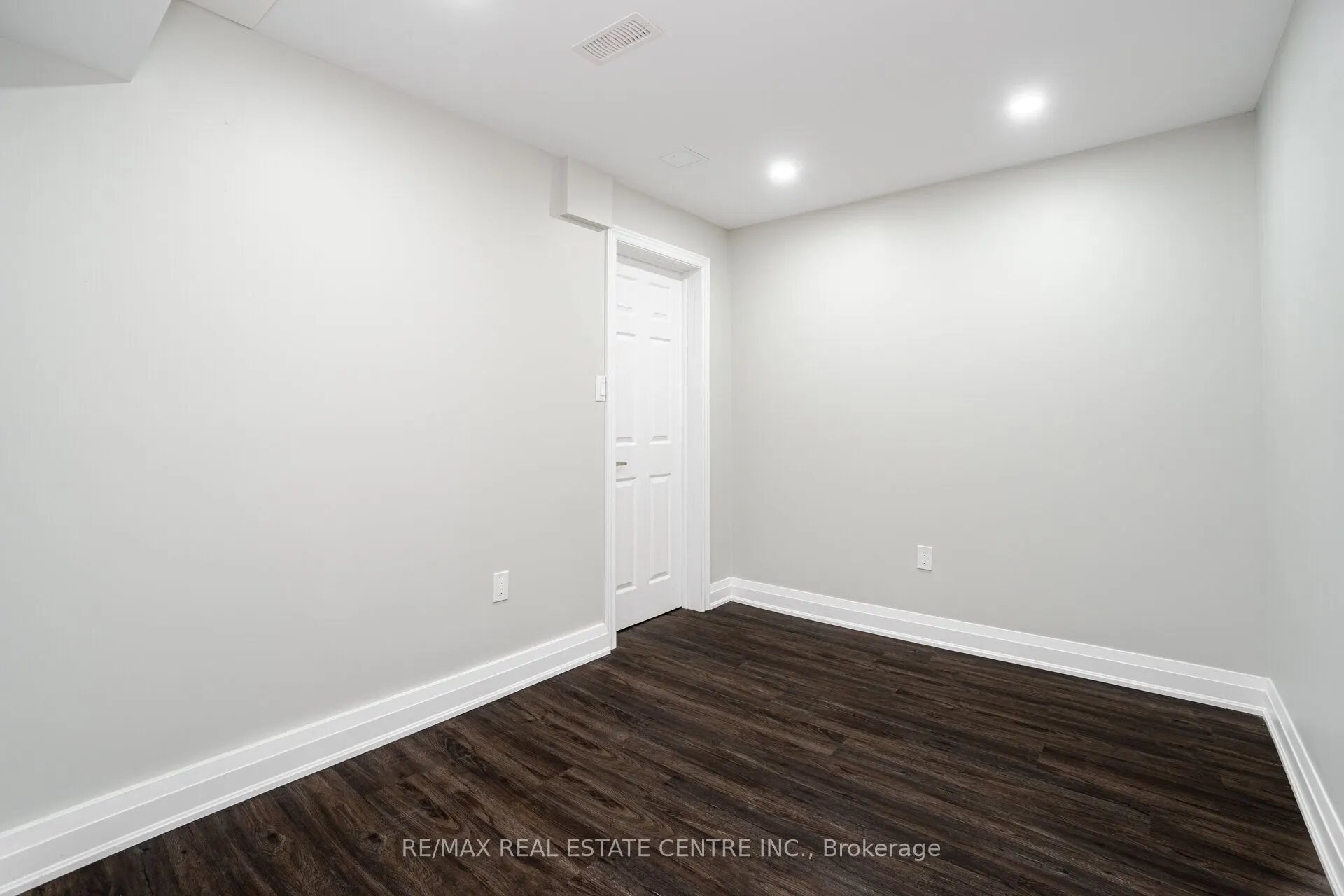268 Giddings Crescent, #Basement