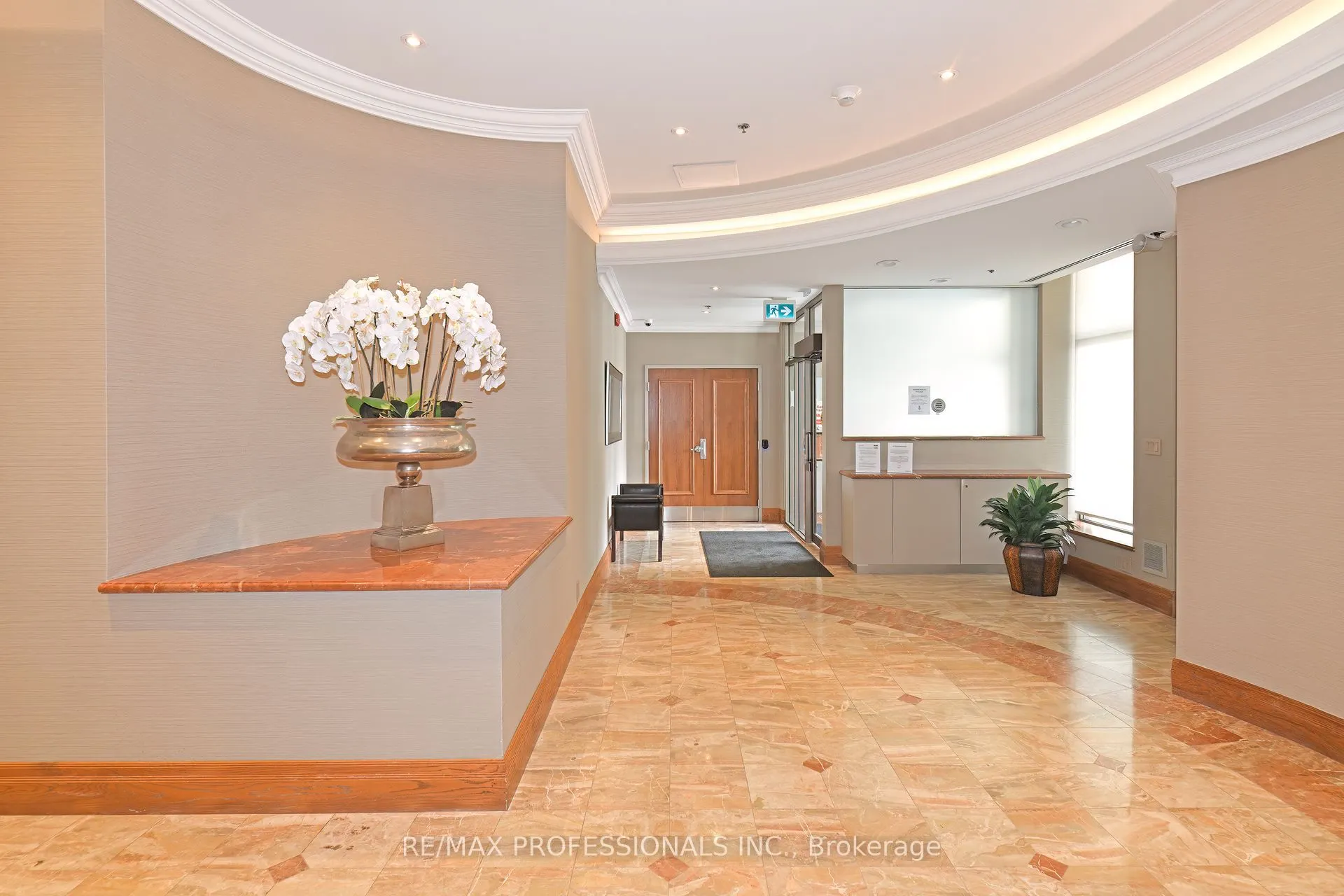 935 Royal York Road, #205