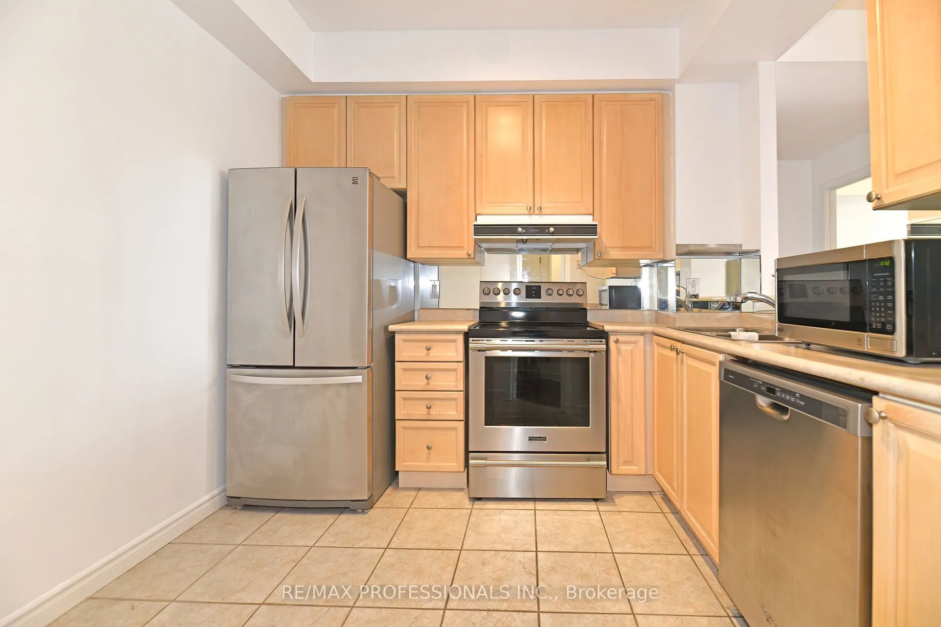 935 Royal York Road, #205